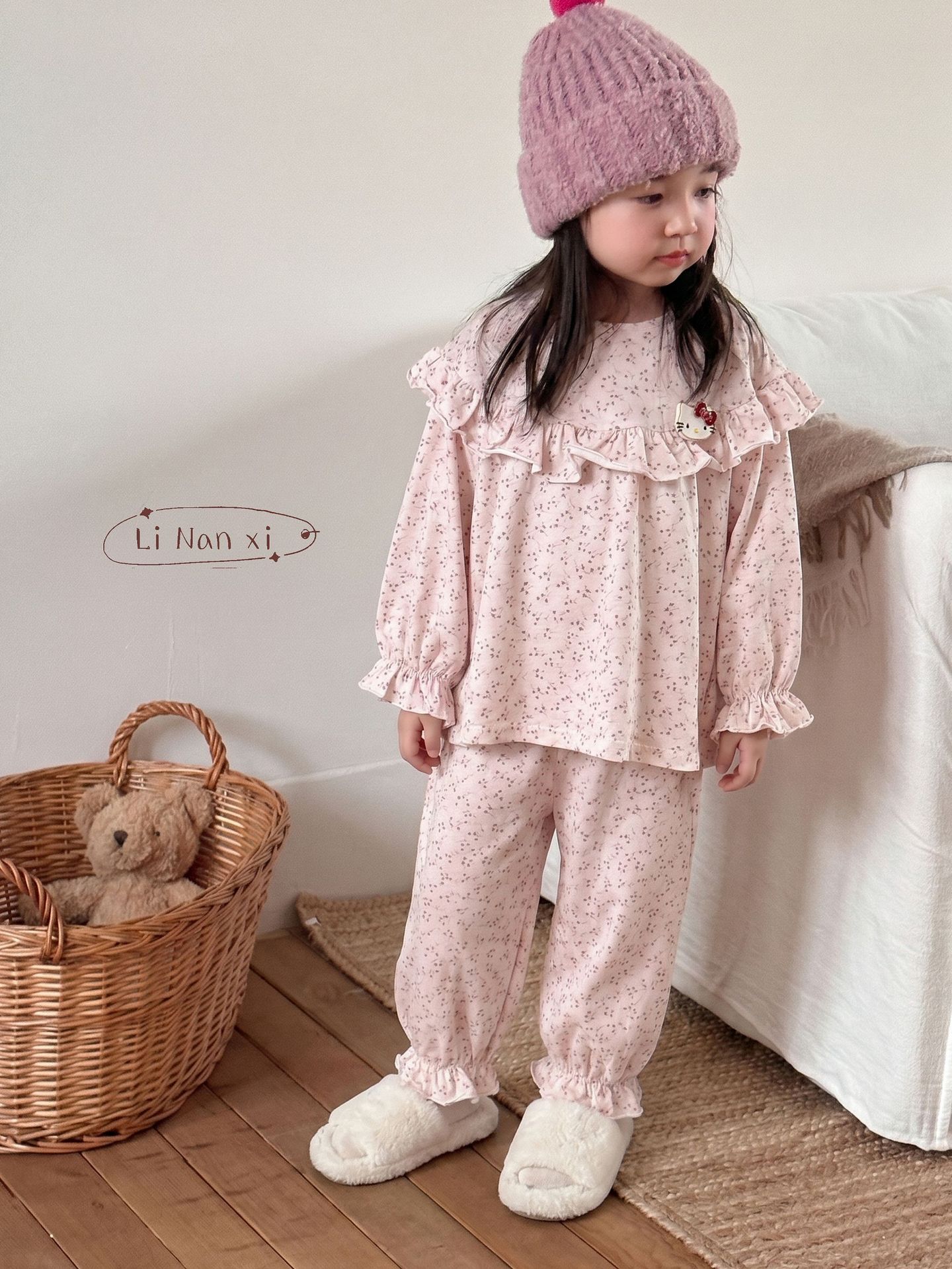 Homewear Linanxi mix bèo hoa nhỏ Kitty nổi