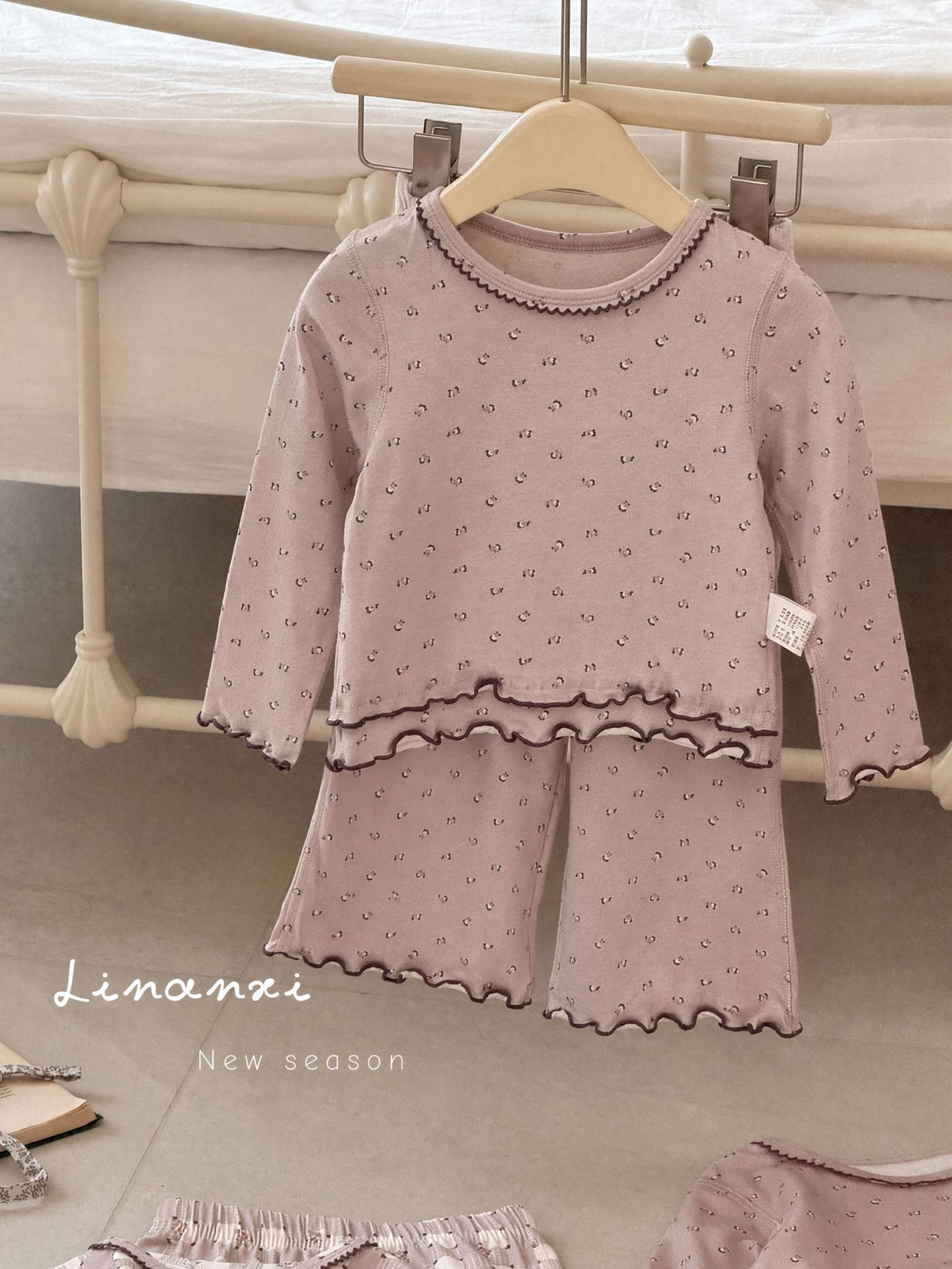 Homewear Linanxi viền sóng hoa hồng nâu