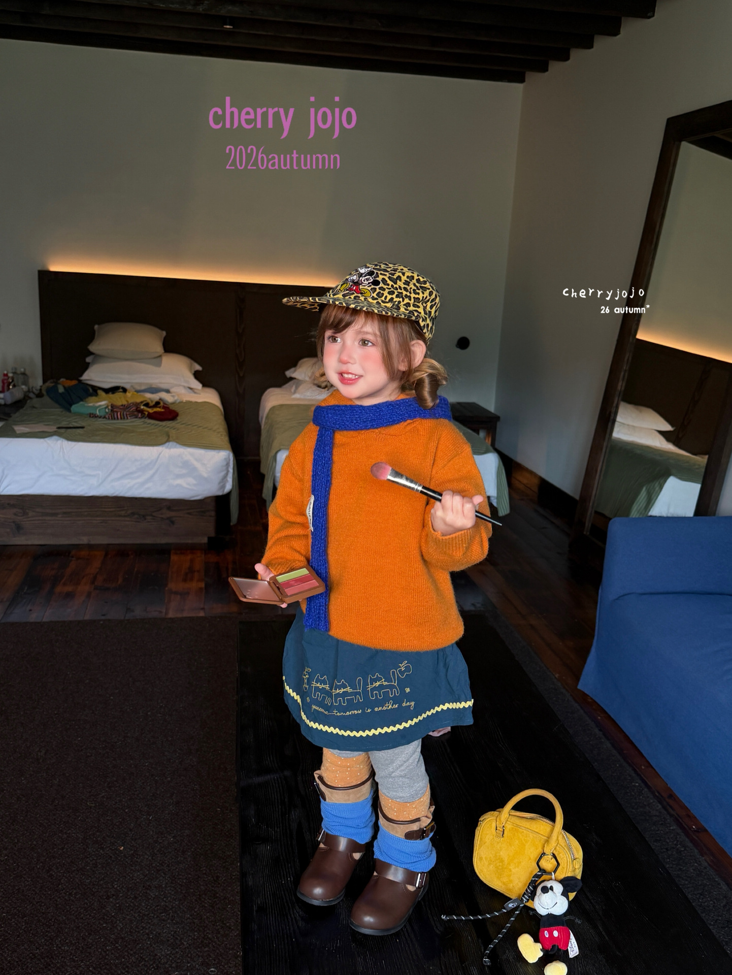 Set Cherry jojo hoodie cam + legging yếm mèo xanh