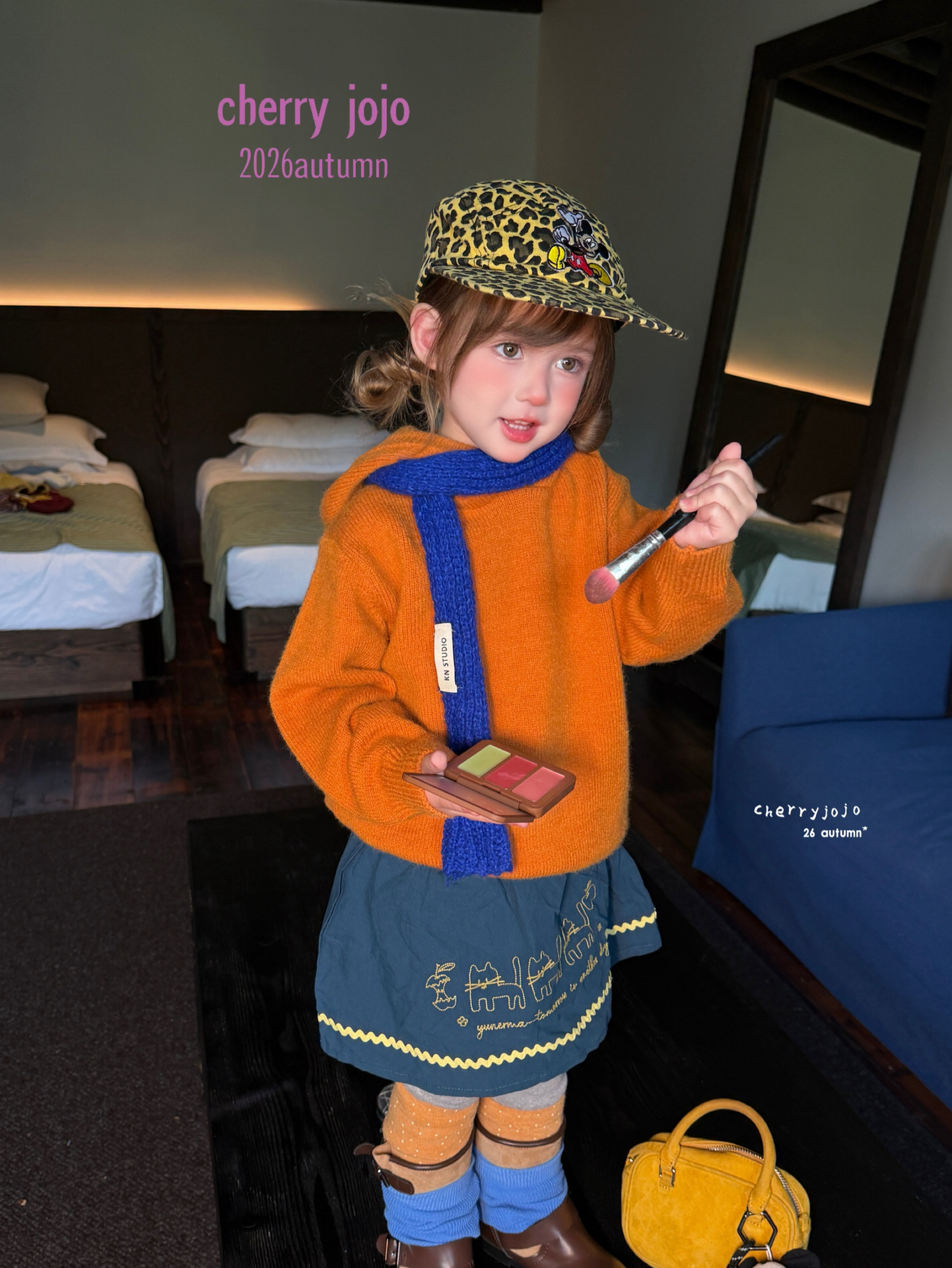 Set Cherry jojo hoodie cam + legging yếm mèo xanh