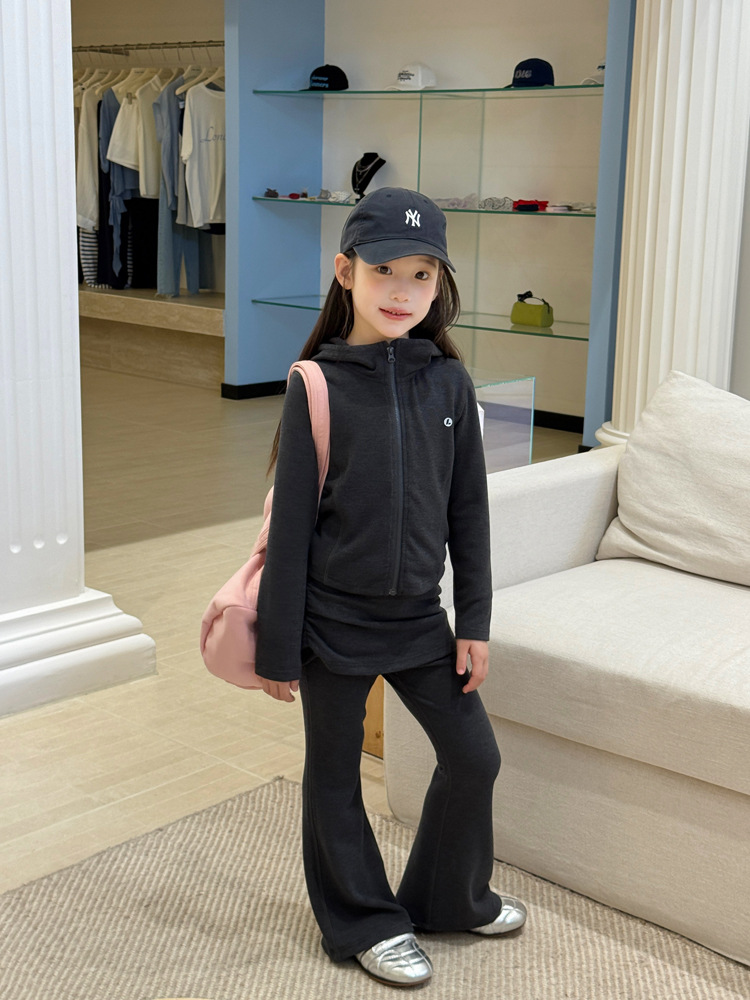 Set nỉ AMBB kéo khóa ống loe