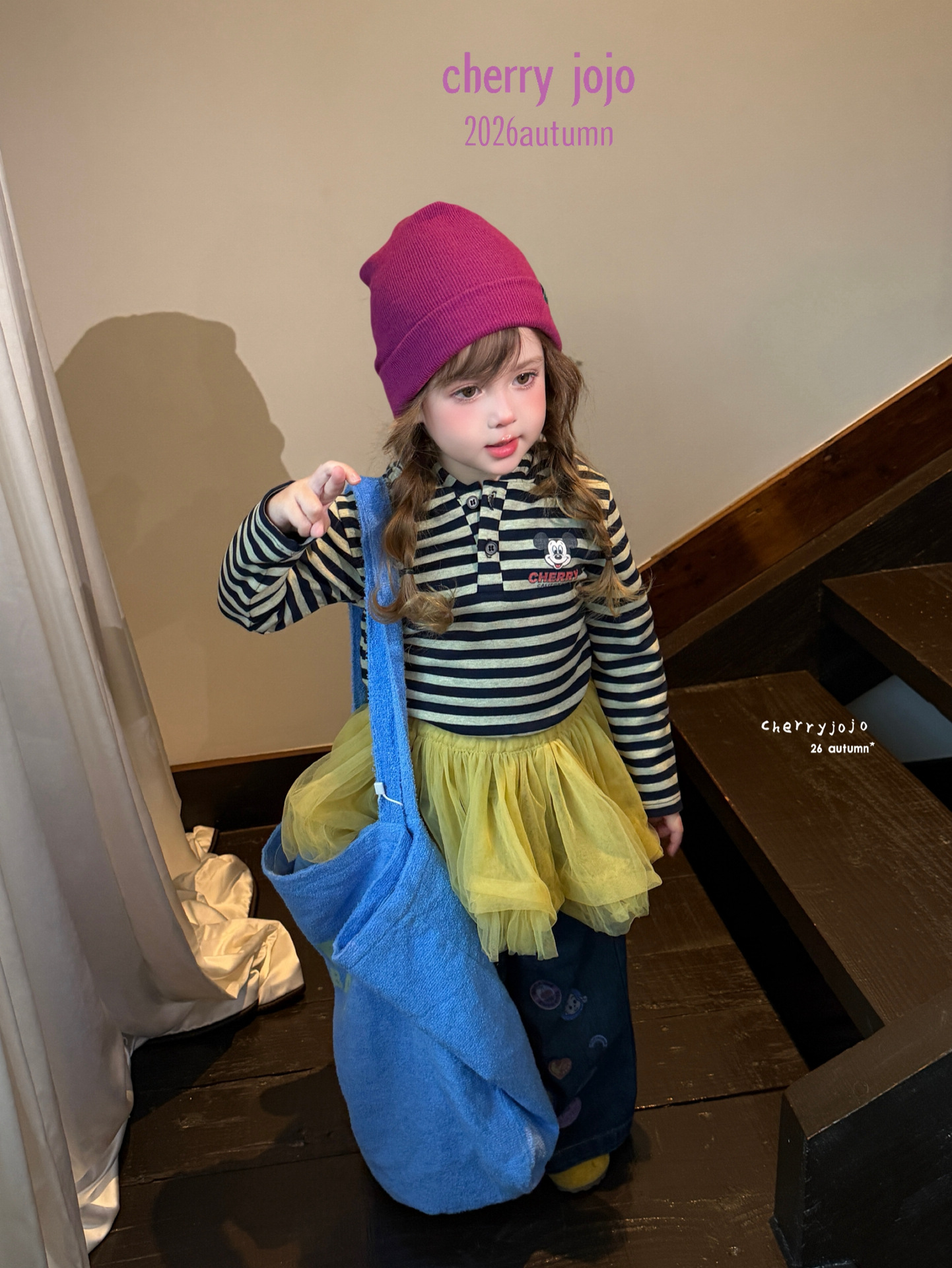 Áo hoodie Cherry jojo Mickey kẻ 27808
