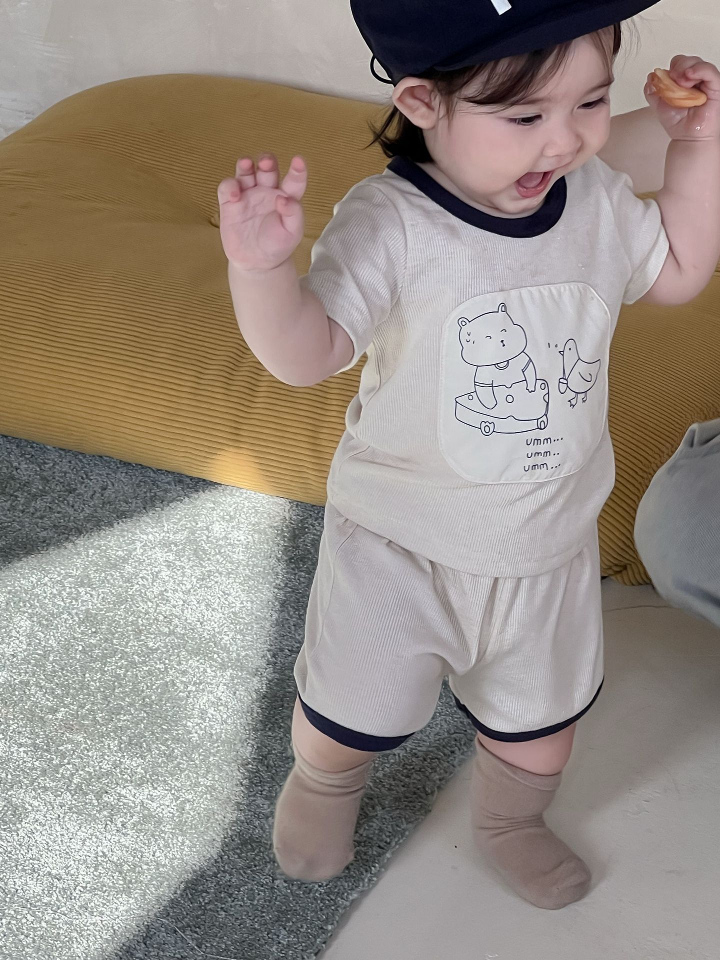 Set bộ unisex viền đen Gấu vịt Glakoko