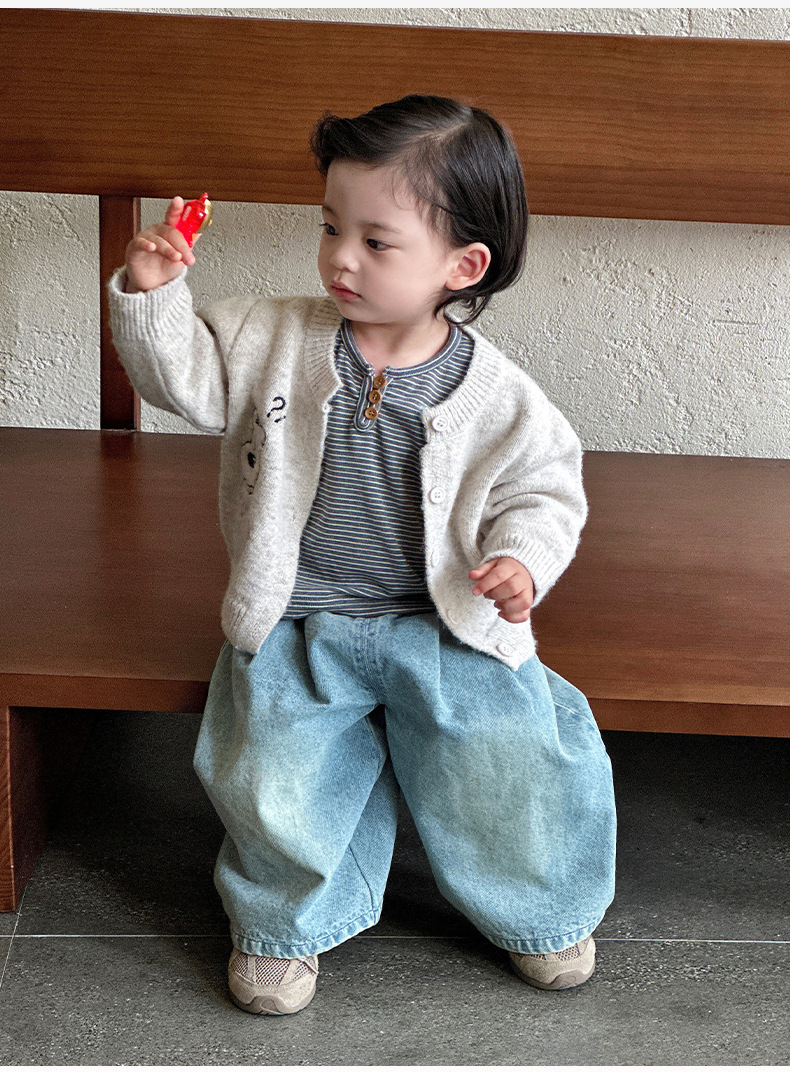 Áo kẻ unisex cổ 3 cúc