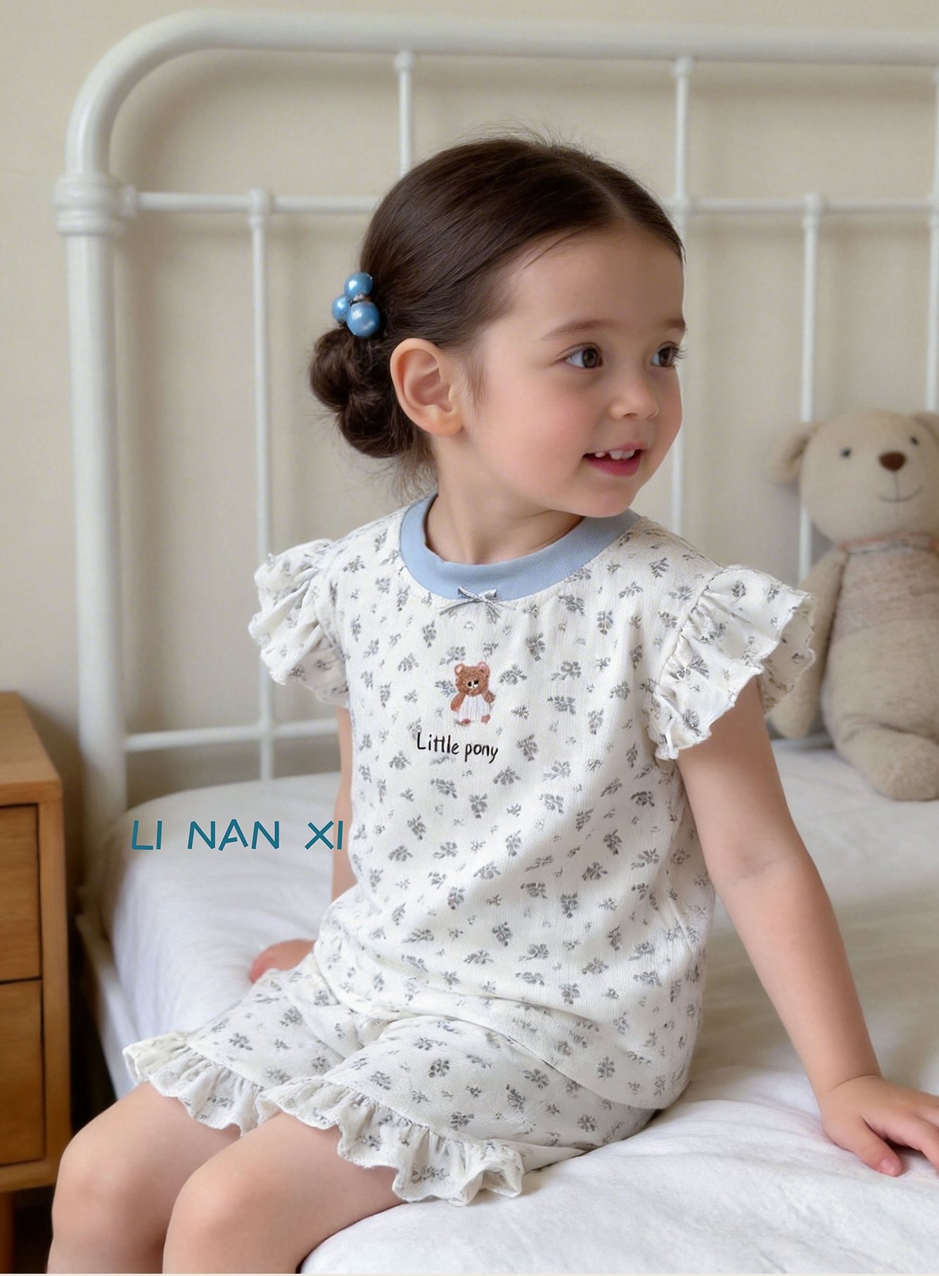 Homewear Linanxi chờm vai litty pony hoa nhỏ