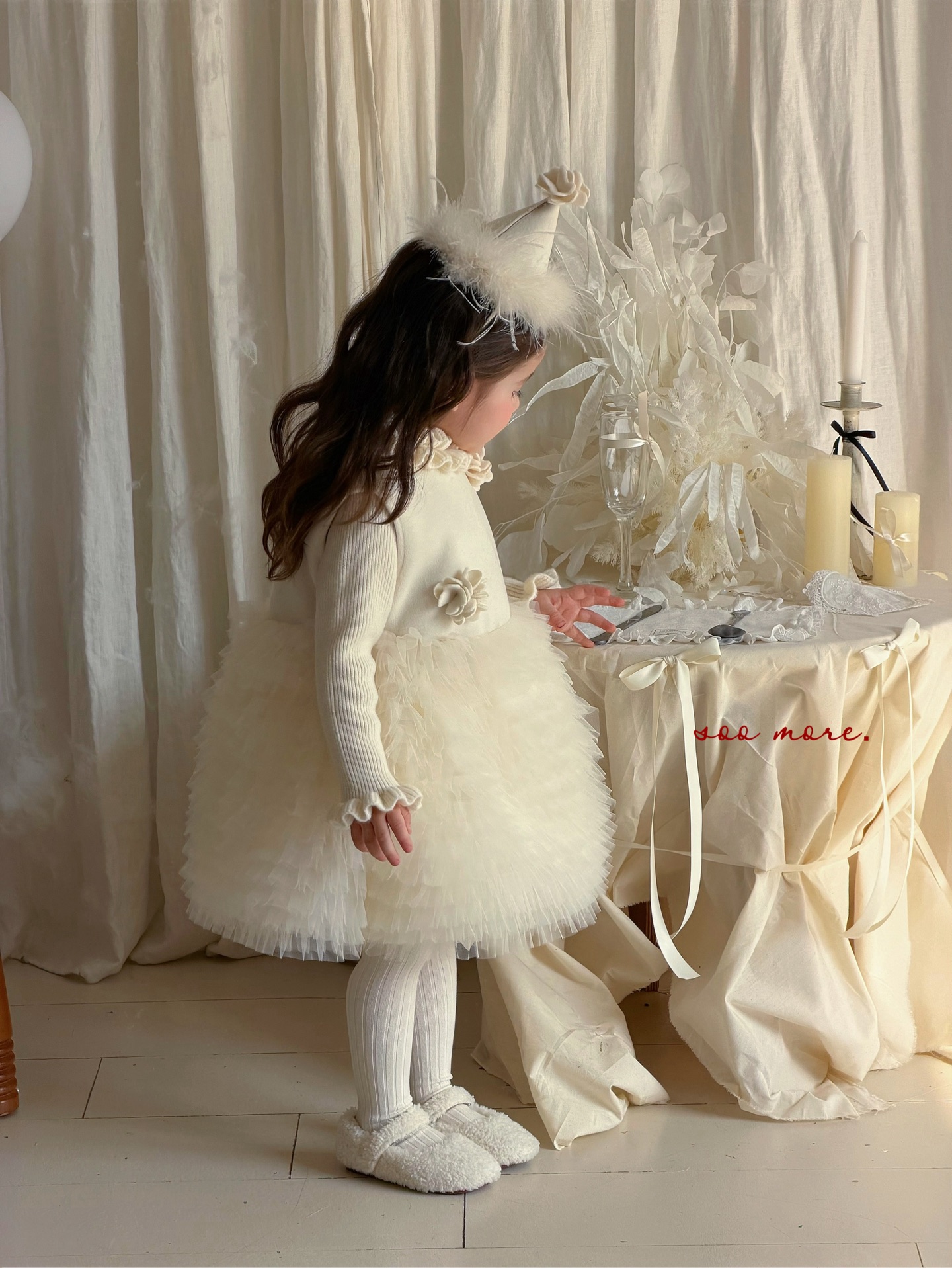 Bán theo set - Soo More - Set Đầm tutu 825K + Áo len 425K