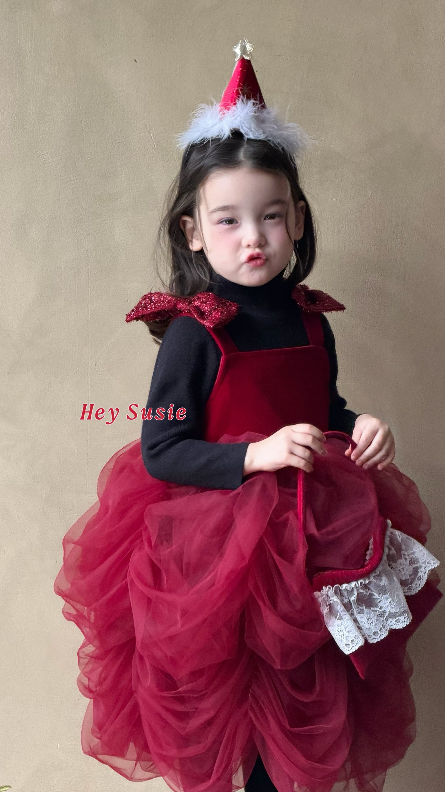Đầm đỏ Tutu bồng b bồng bềnh Hey Susie