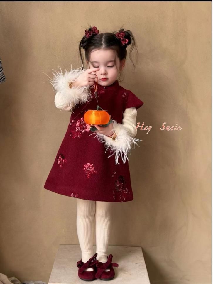 Hey Susie Xiao Mi Tao China Red Dresses