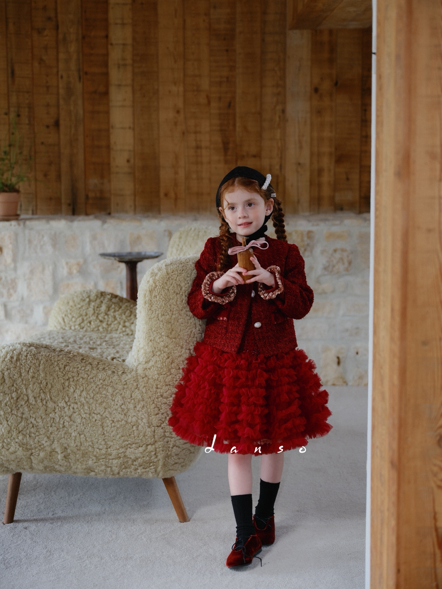 DANSO PRINCESS - Red Tweed tutututu
