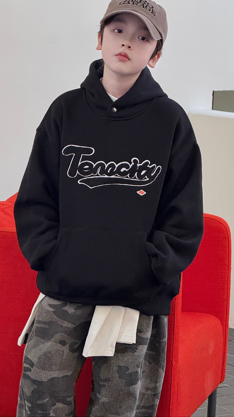 Áo hoodie MOLI tenacity