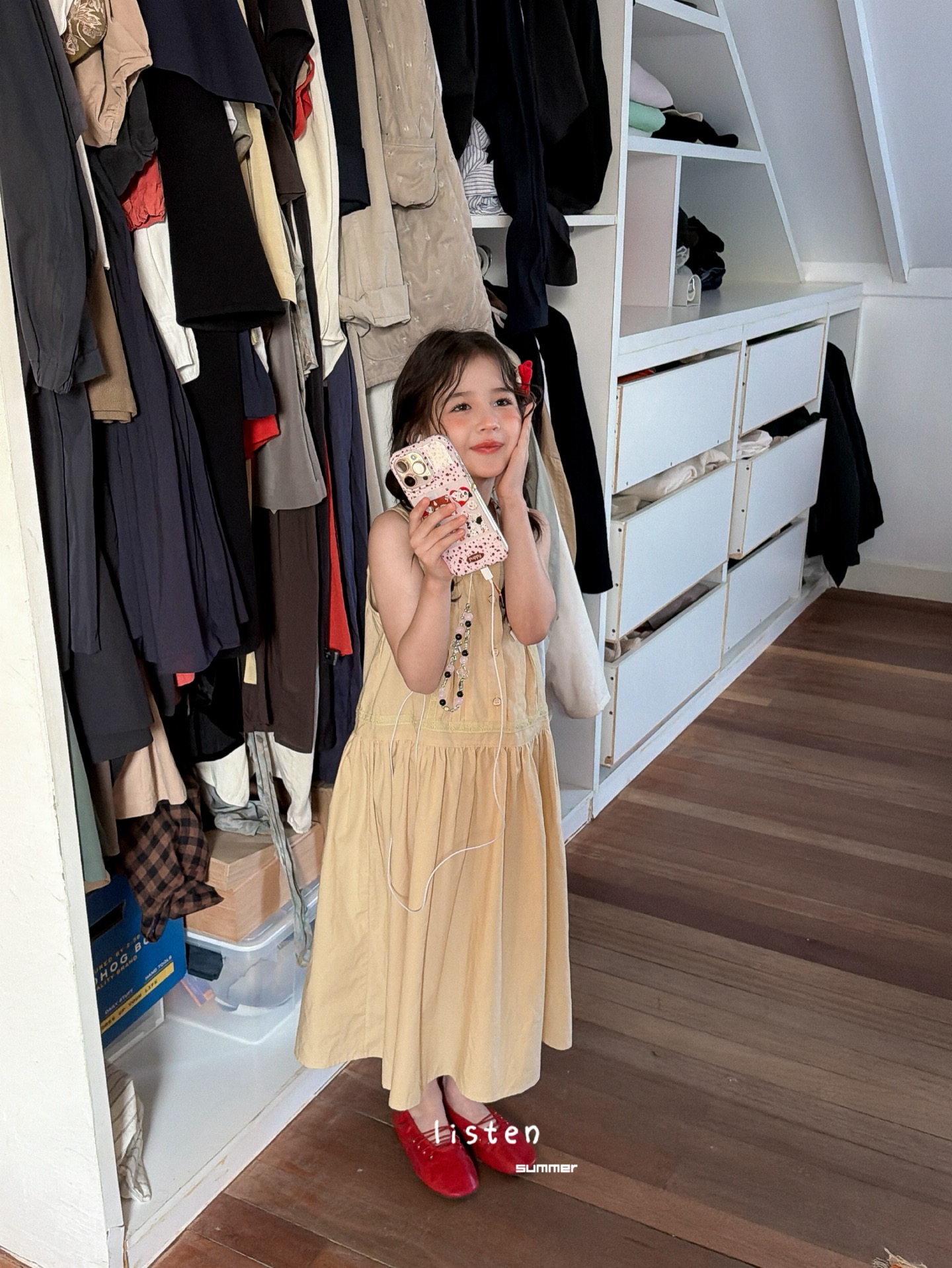 Listen - Đầm vàng ly nhỏ 612058