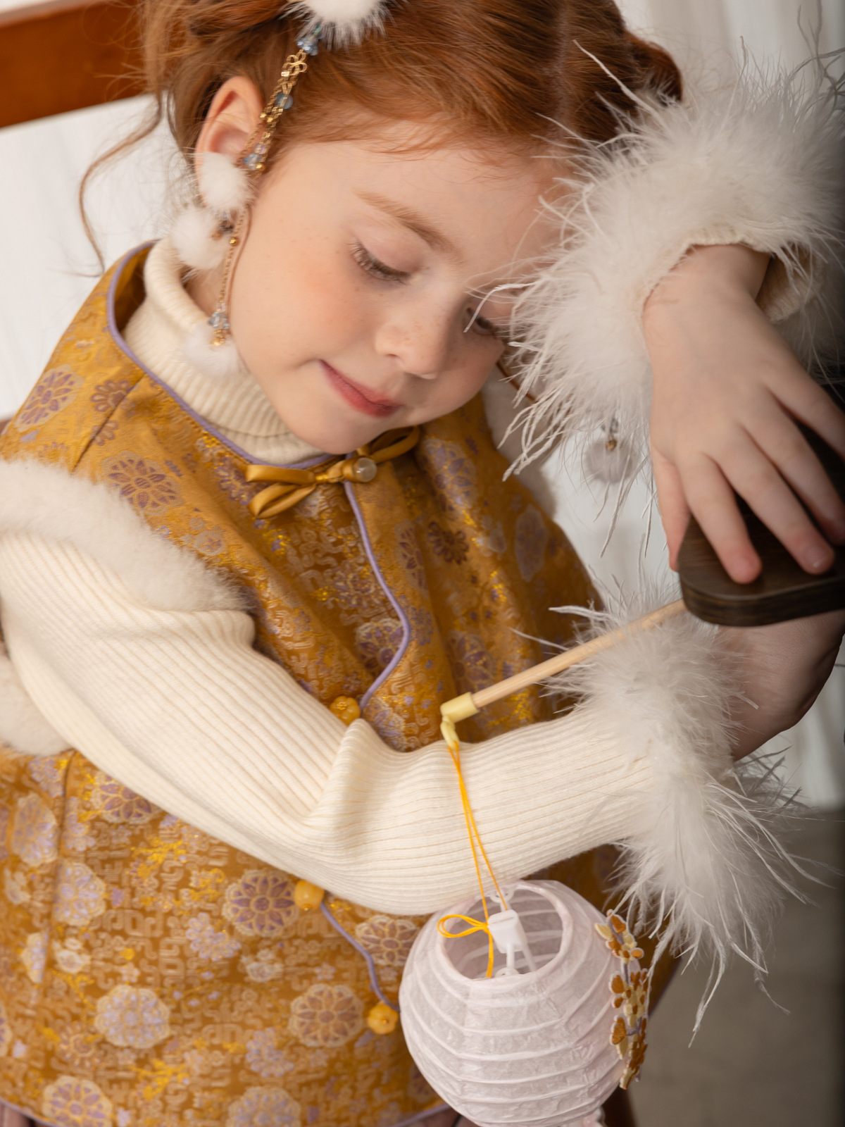 Áo len cream feathers 9800 SB50