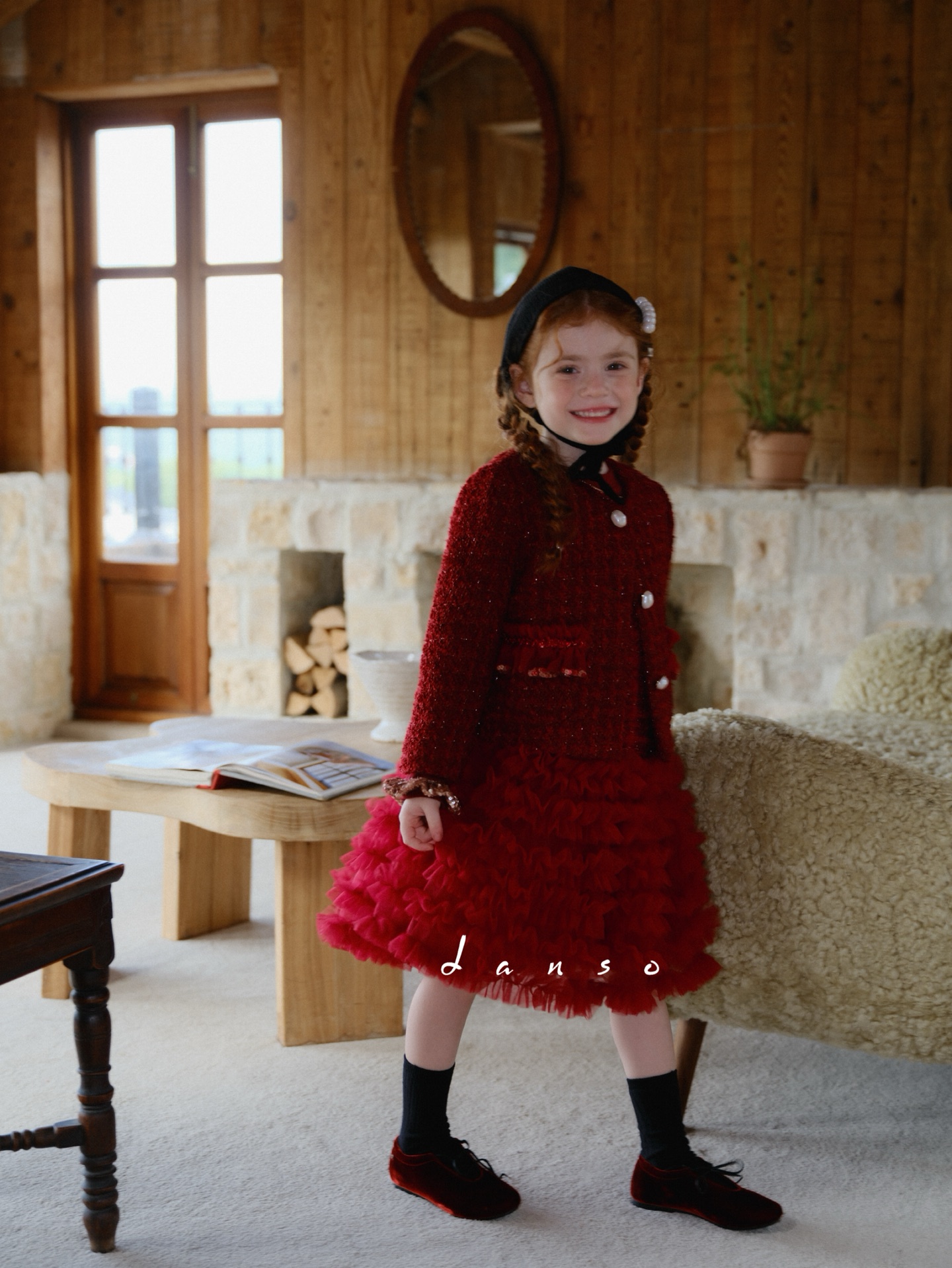 DANSO PRINCESS - Red Tweed tutututu