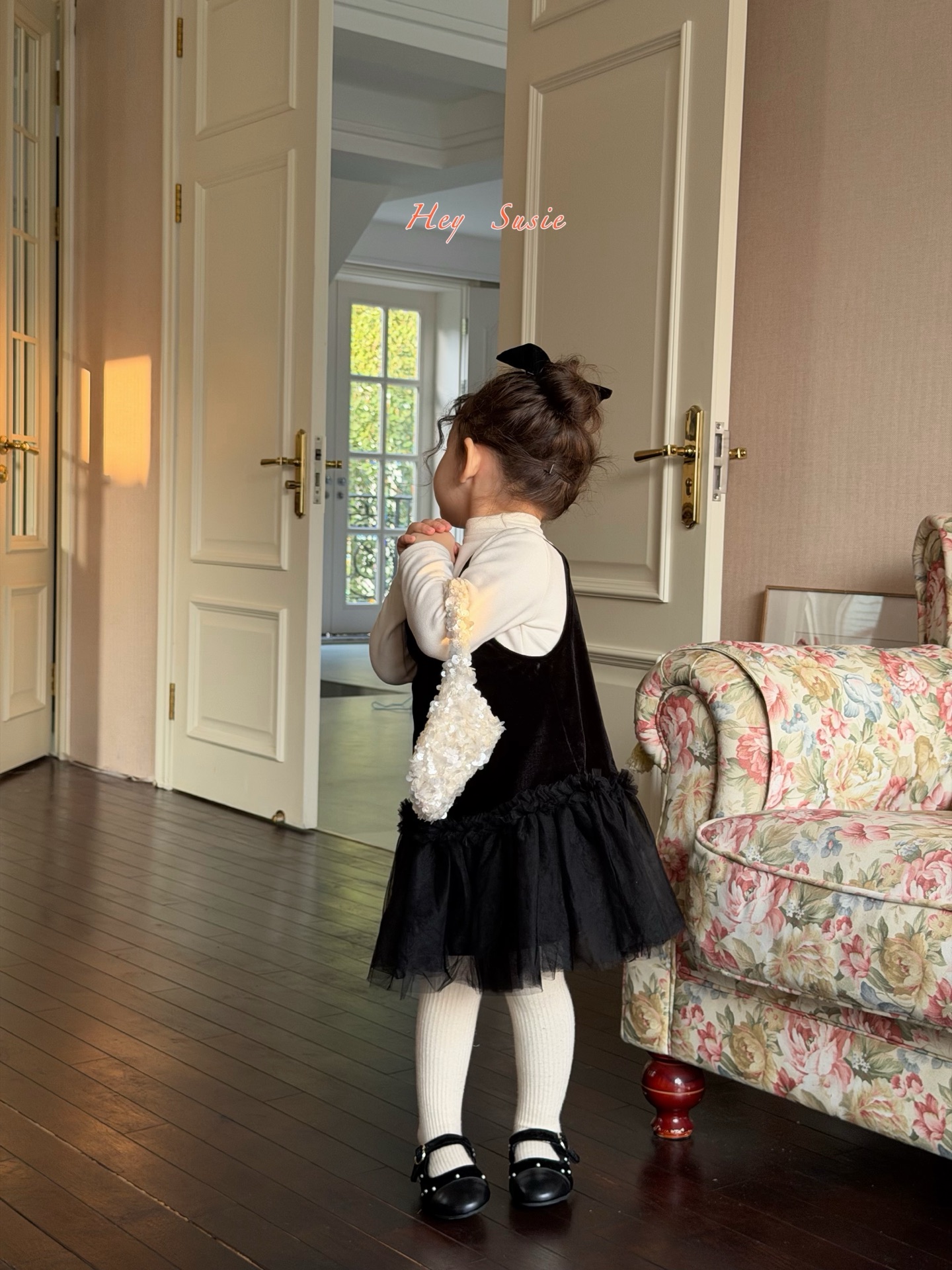 Áo giữ nhiệt trắng Hey Susie
