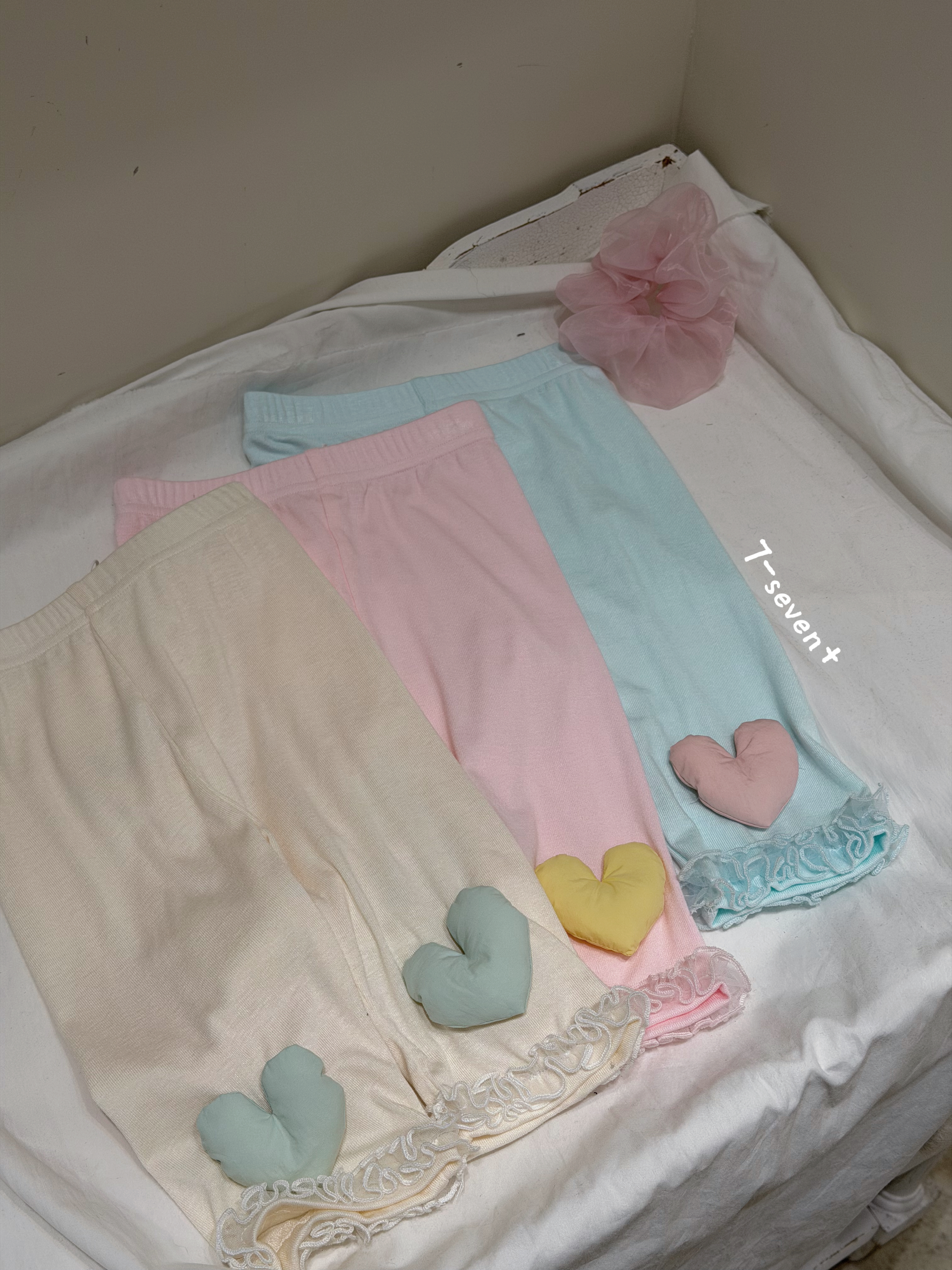 7-seven - Legging trái tym gấu bèo