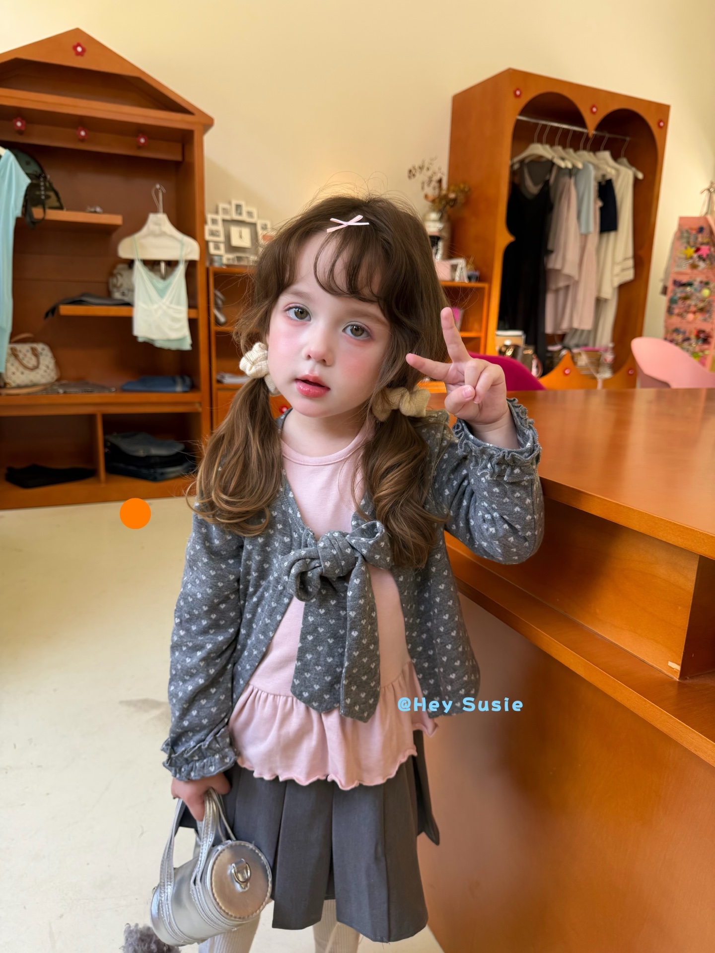 Hey Susie grey - Set2 áo xám hồng mix bèo 17535