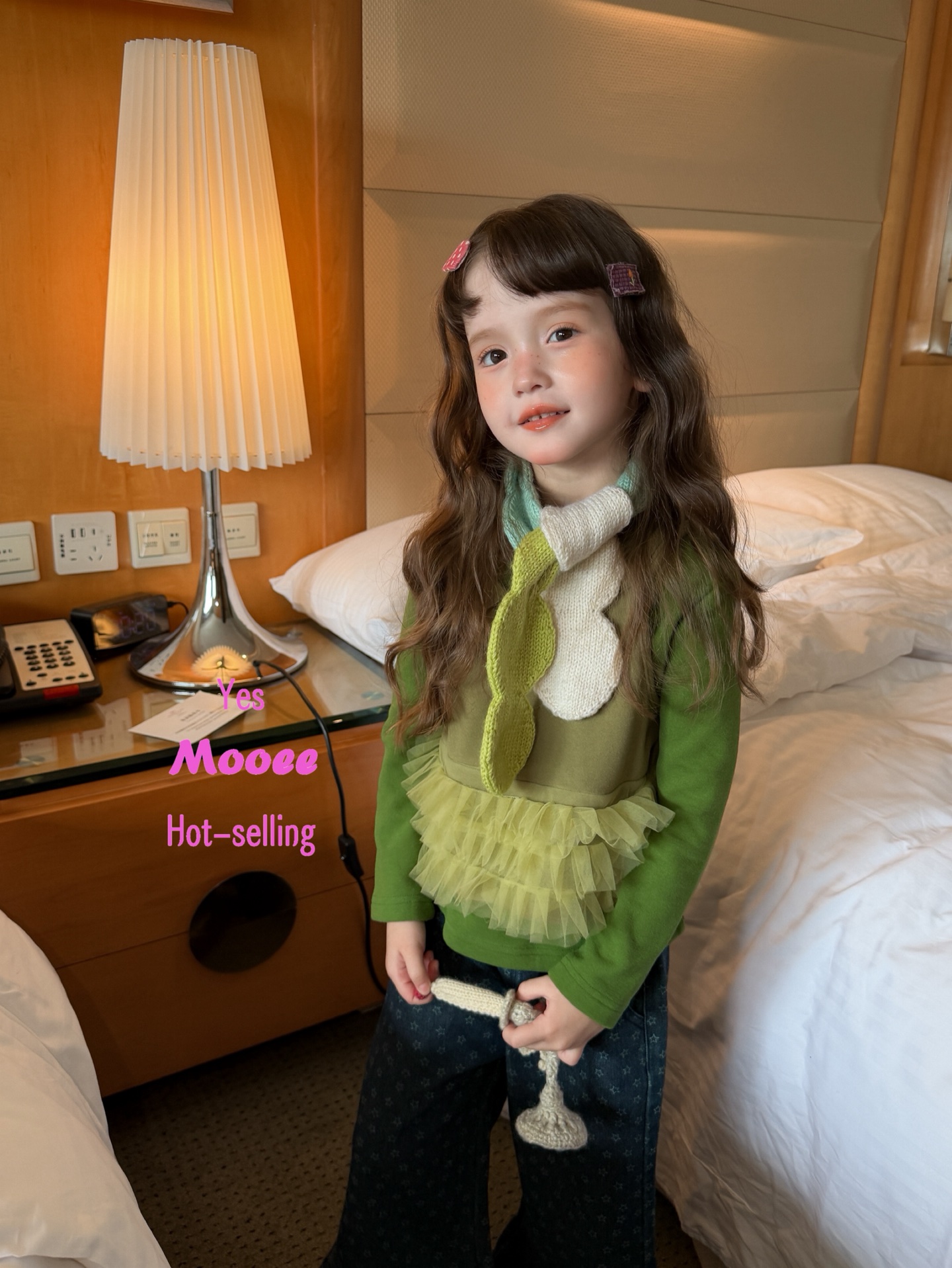 MOOEE MSX - Quần jeans gấu loe star 943556