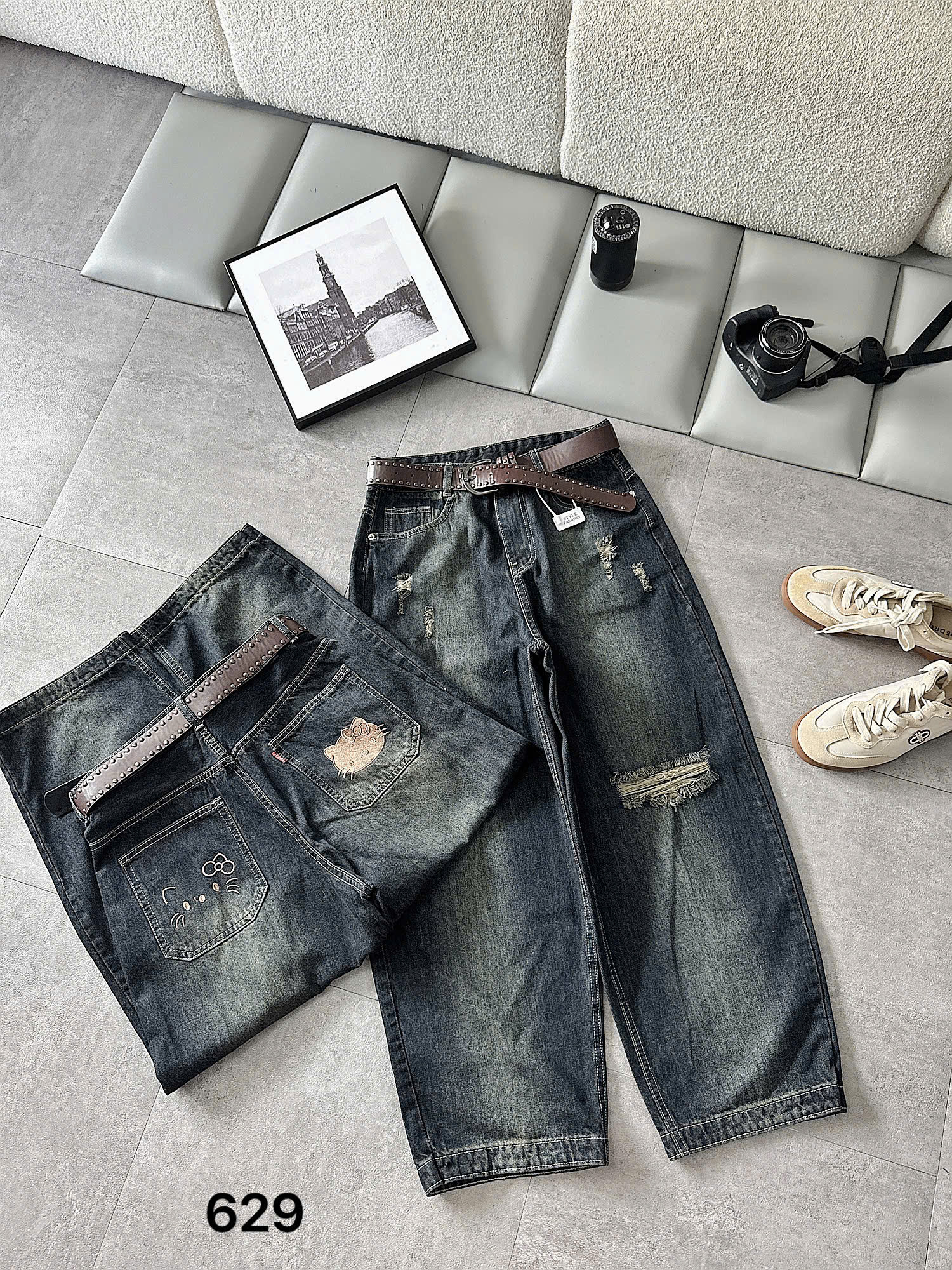 Quần jean boy thụng bigsize T-QJ629 thân trước wash rách và túi sau thêu mèo màu xanh đậm