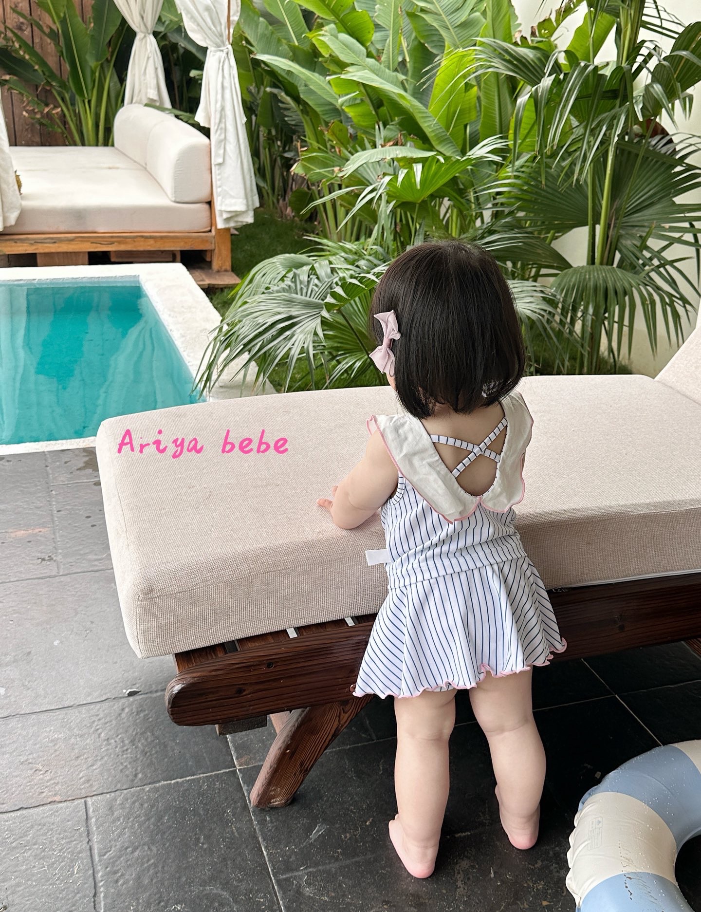set bơi kẻ xanh ariya