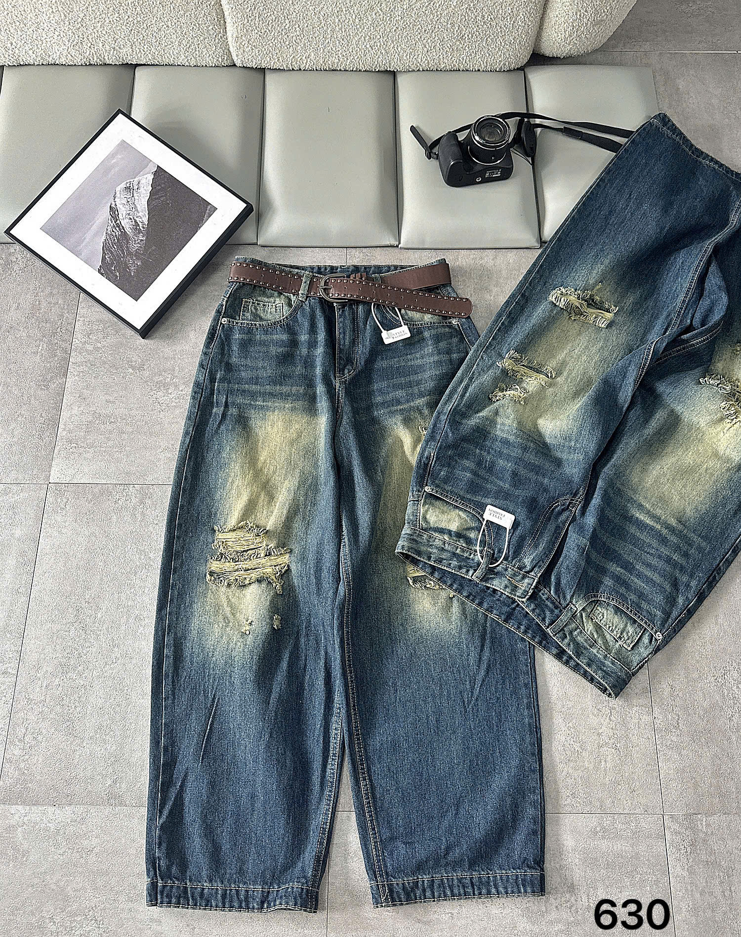 Quần jean suông nấm rách bigsize T-QJ630 màu xanh đậm với ống suông và wash mặt trước