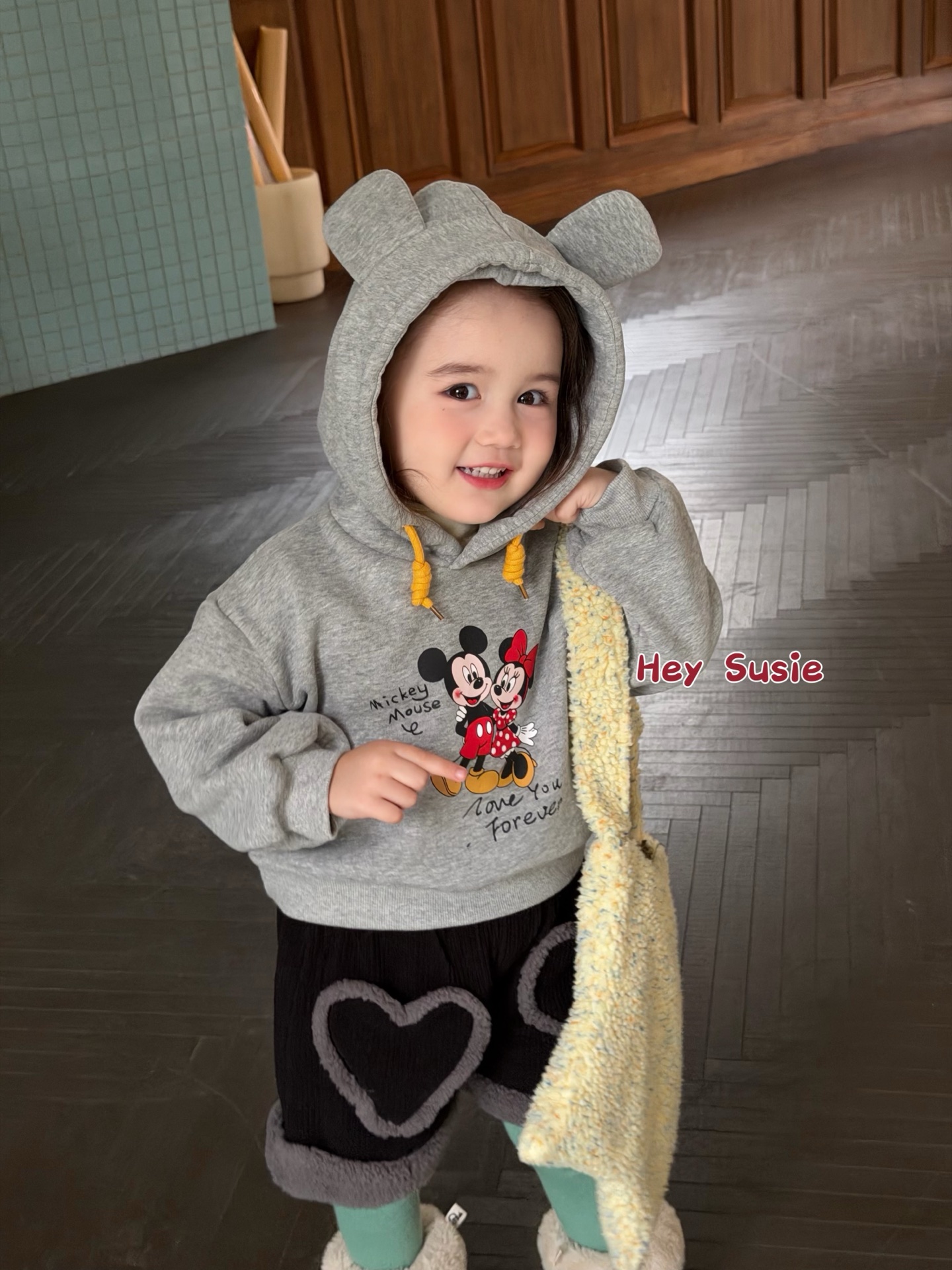 Set Mickey Mouse Hey Susie Áo 435K Quần 435K