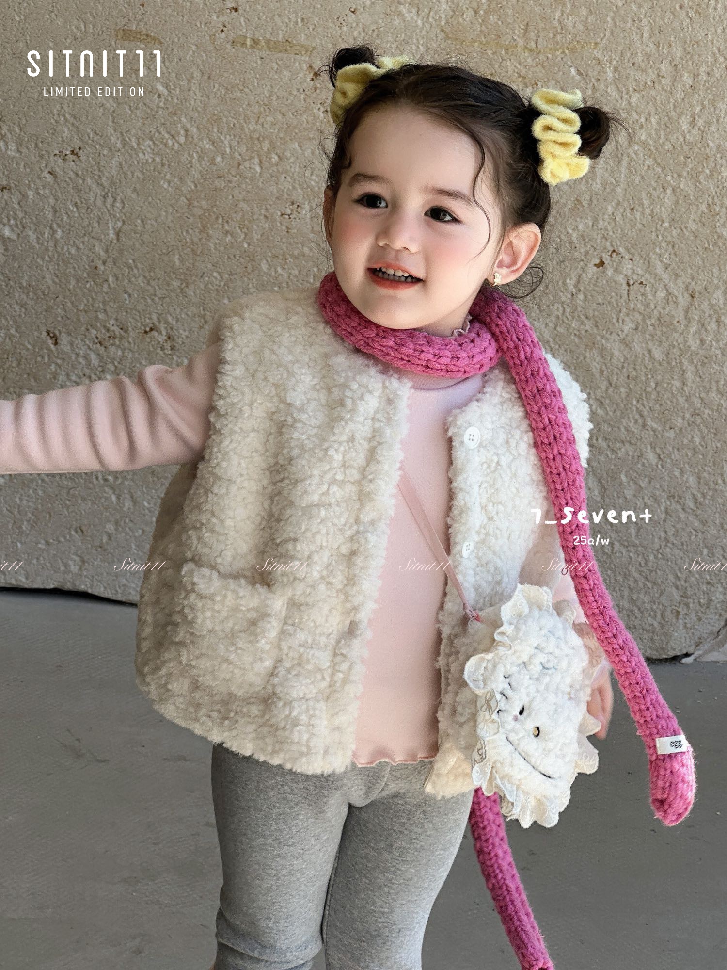Áo khoác Vest lông cừu 7-seven kèm túi