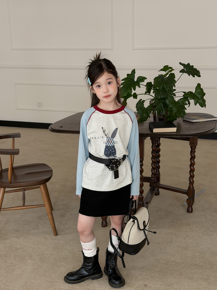 Áo thun raglan AMBB 0176 rabbit xanh