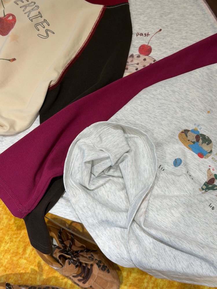 Áo thun raglan AMBB 0176 rabbit xanh