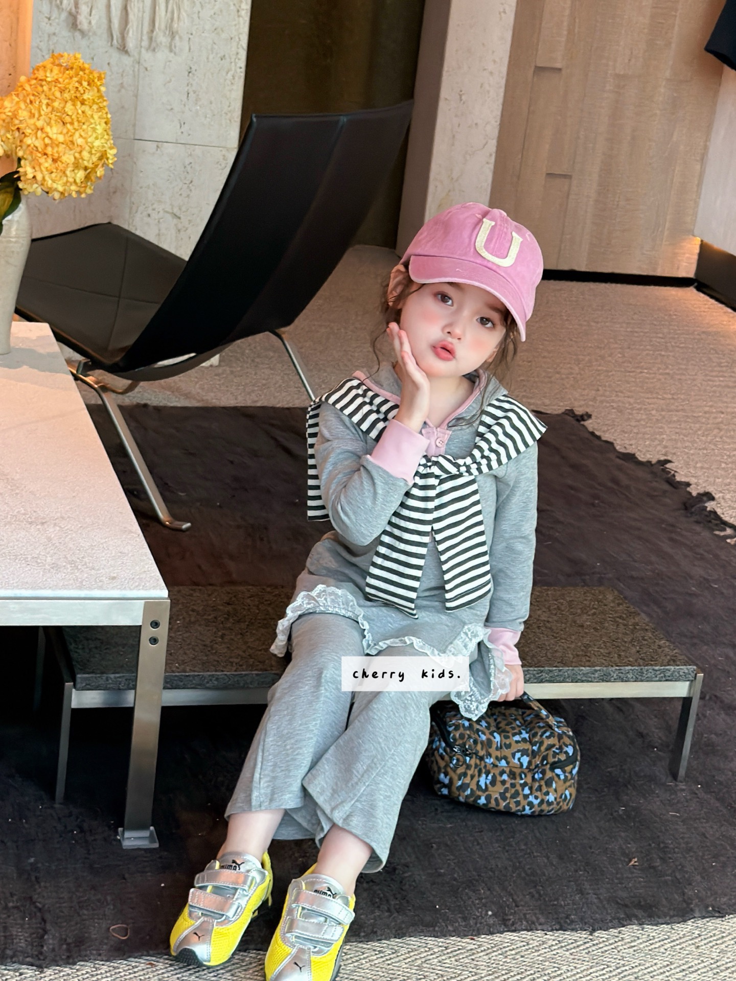 Cherry Kids - Set xám yếm viền ren 7773