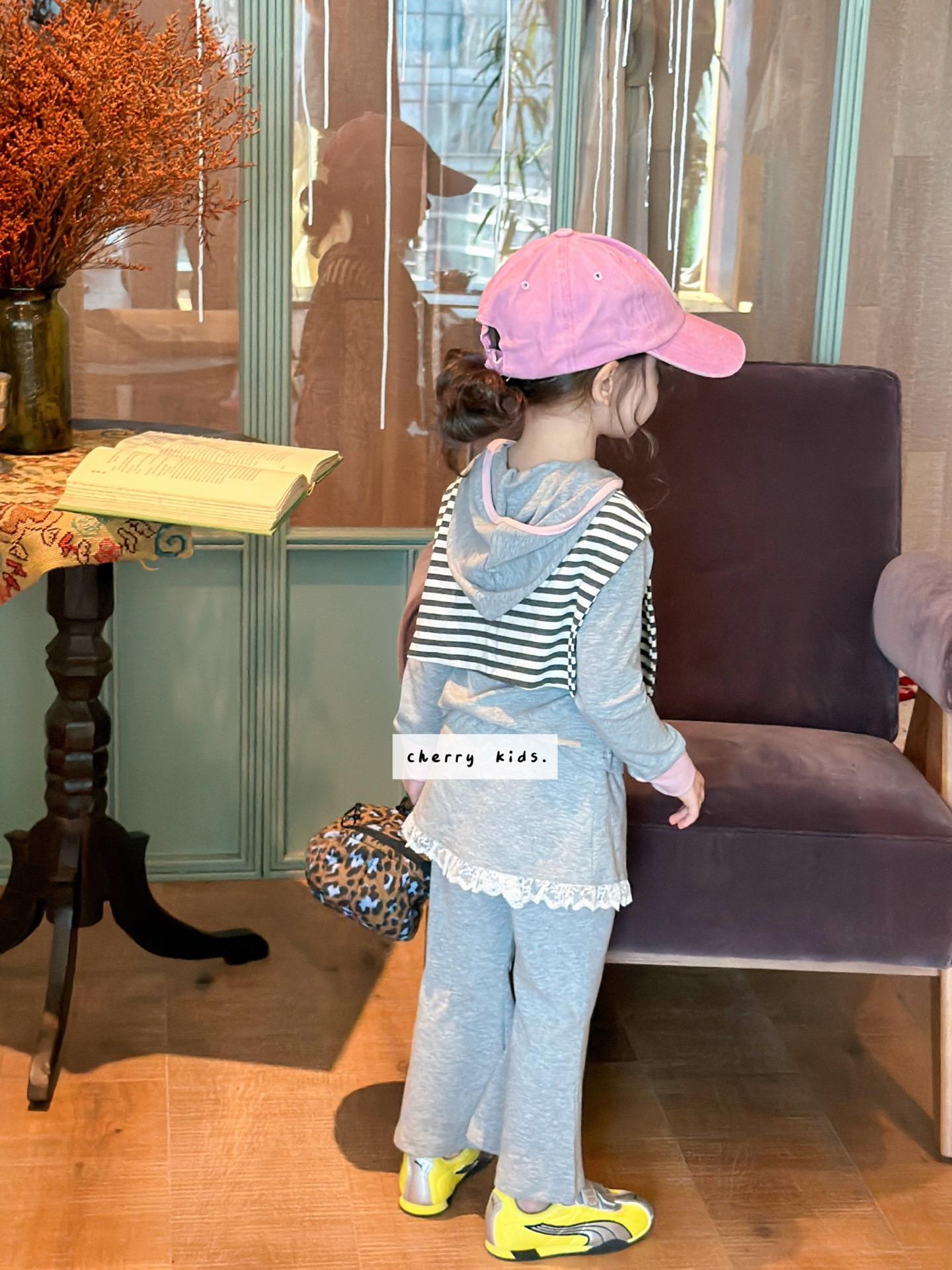 Cherry Kids - Set xám yếm viền ren 7773