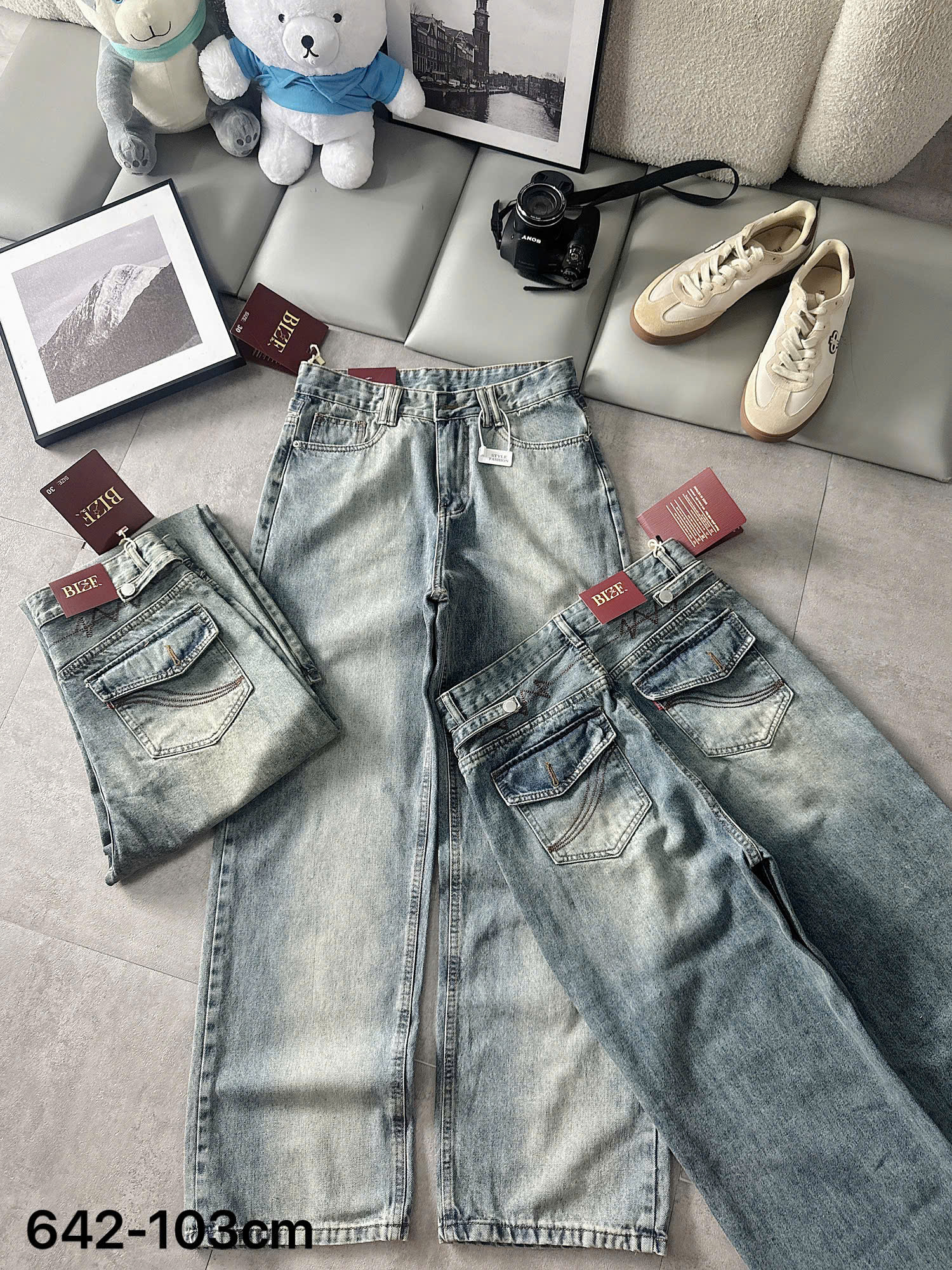 Quần jean T-QJ642i - chi tiết túi hộp