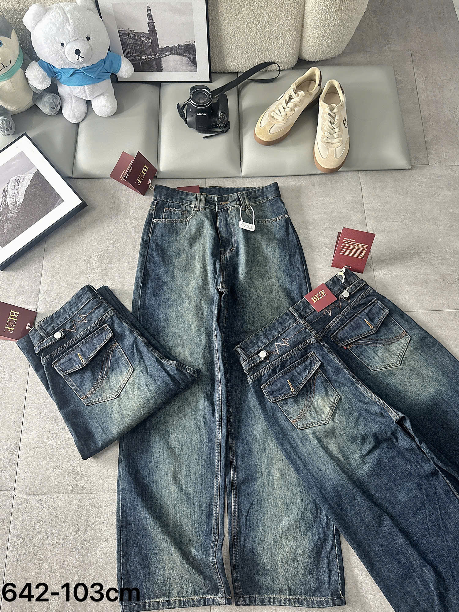 Quần jean suông T-QJ642i - góc kiểm tra chiều dài