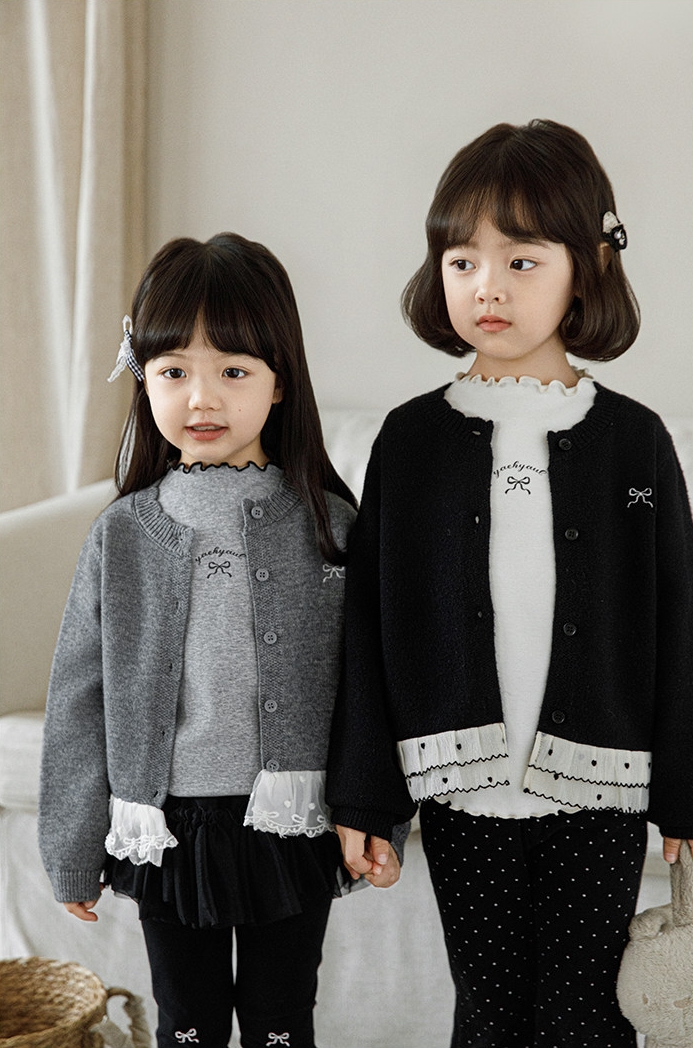 Cardigan YOYO gấu ren bèo 2931