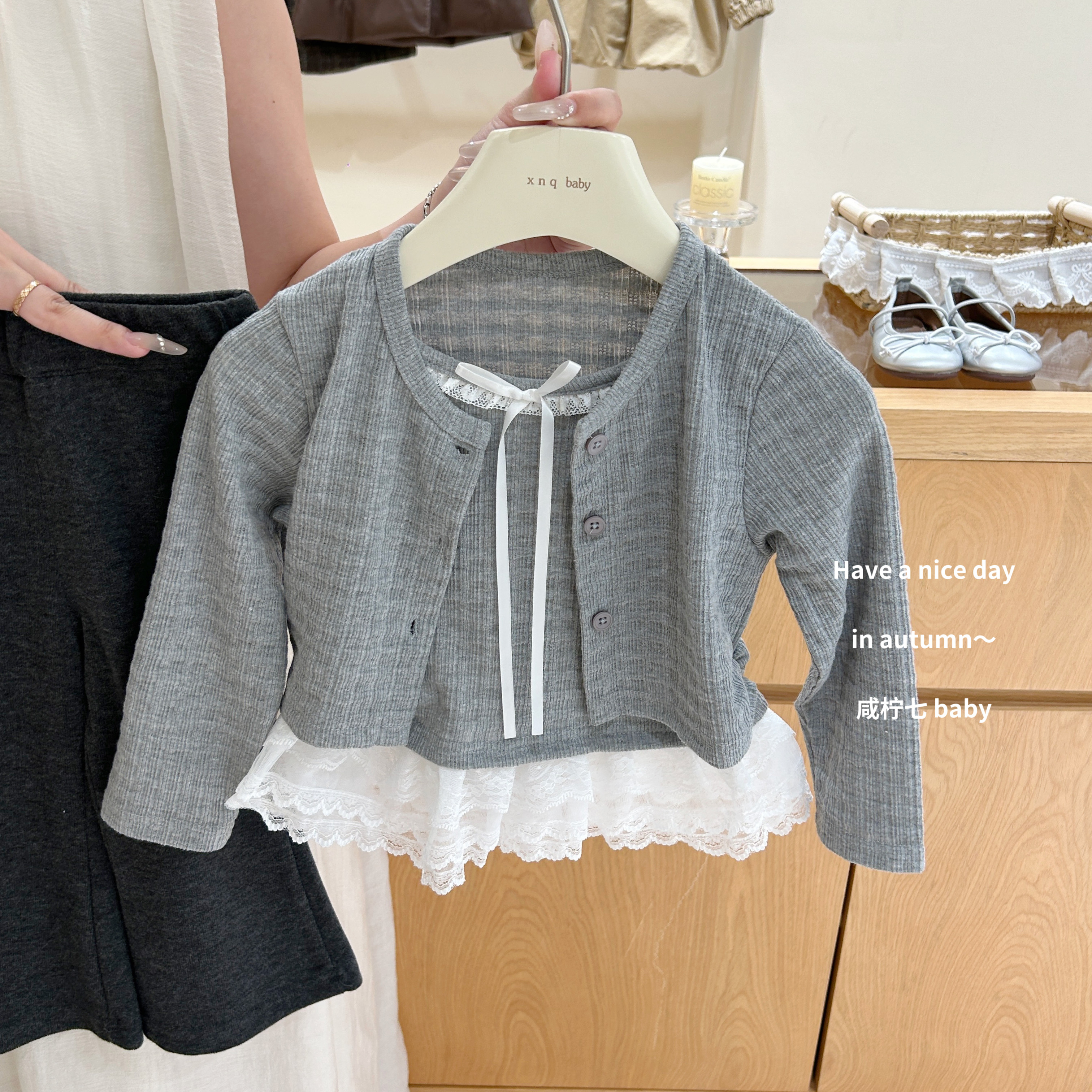 Áo xám gấu ren giả 2 mảnh 1775 T Baby CB