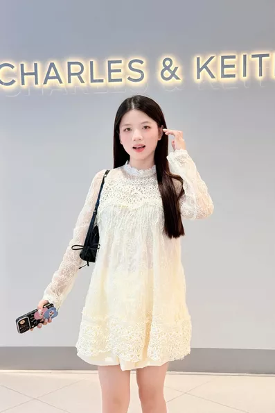 Product image - Set thiết kế Váy ren phối viền + chân váy bí