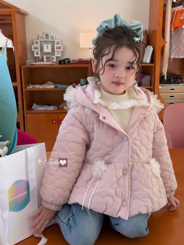 7-seven - Áo khoác hồng cutee chần bông bông 6578