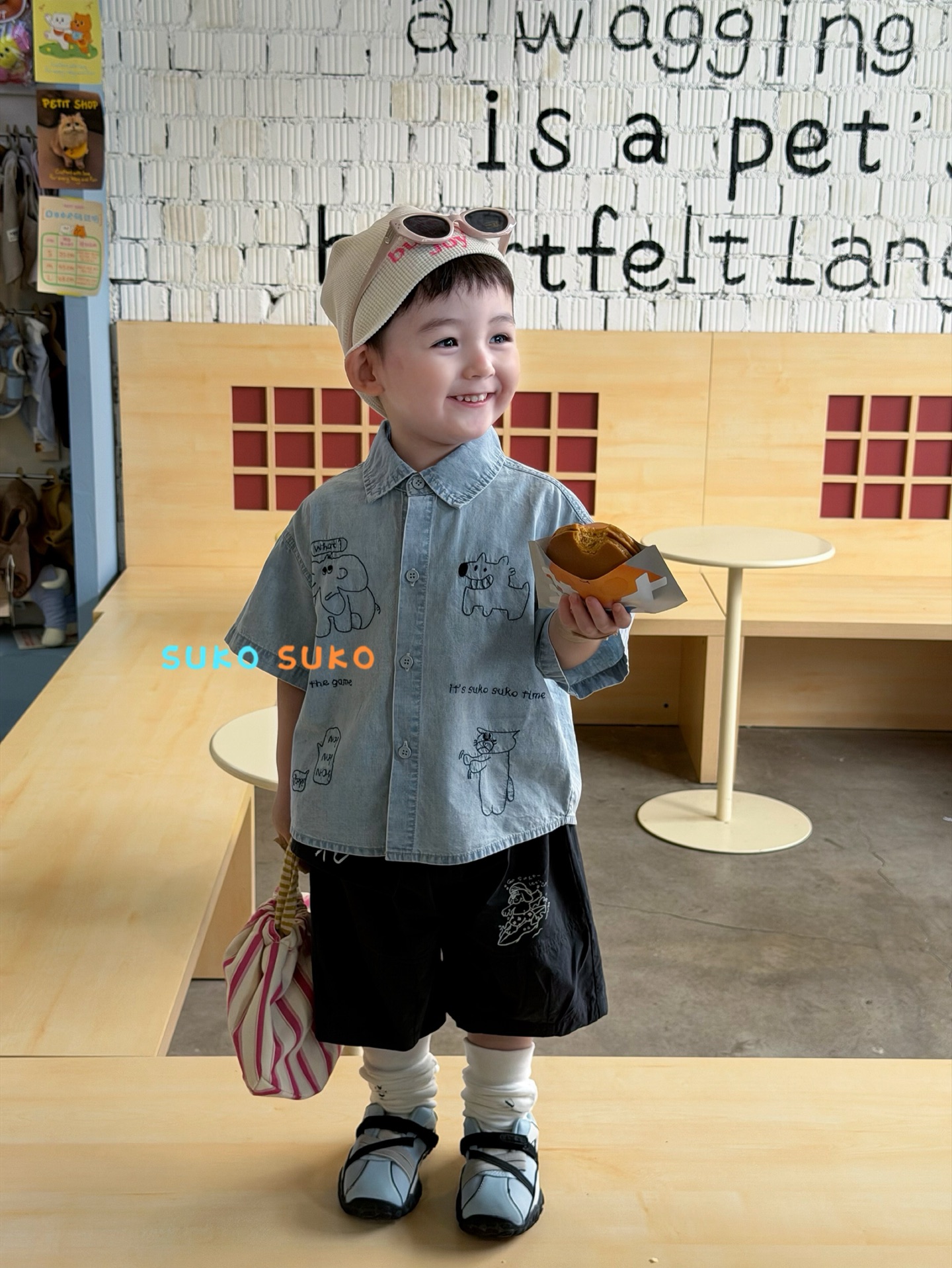 Suko Suko - Set bé trai sơ mi animals + quần short đen