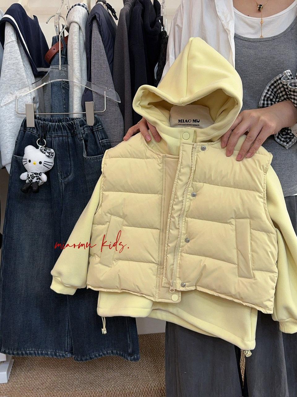 Set Hoodie vàng + Gile lông vũ Miao Mu