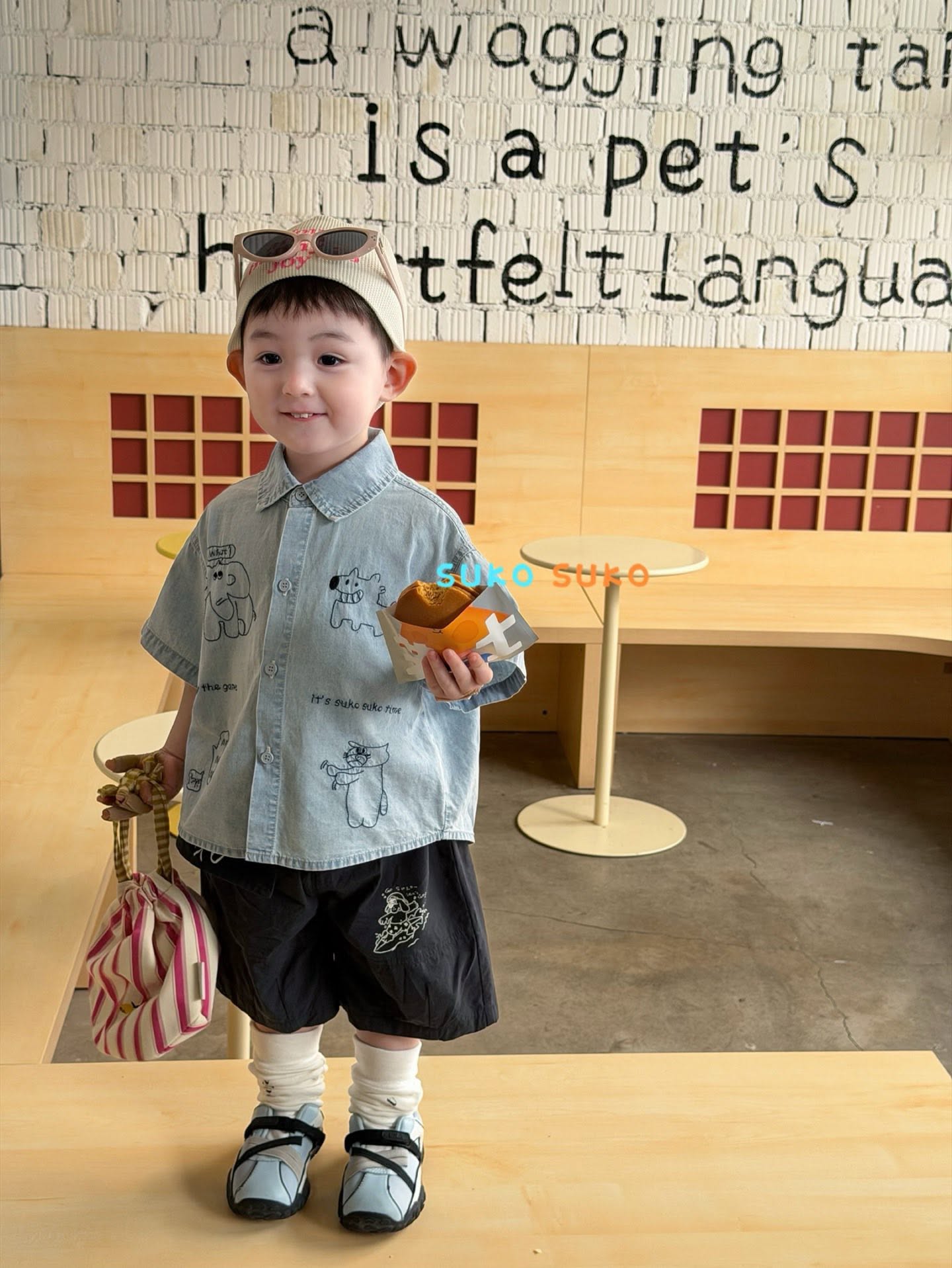 Suko Suko - Set bé trai sơ mi animals + quần short đen