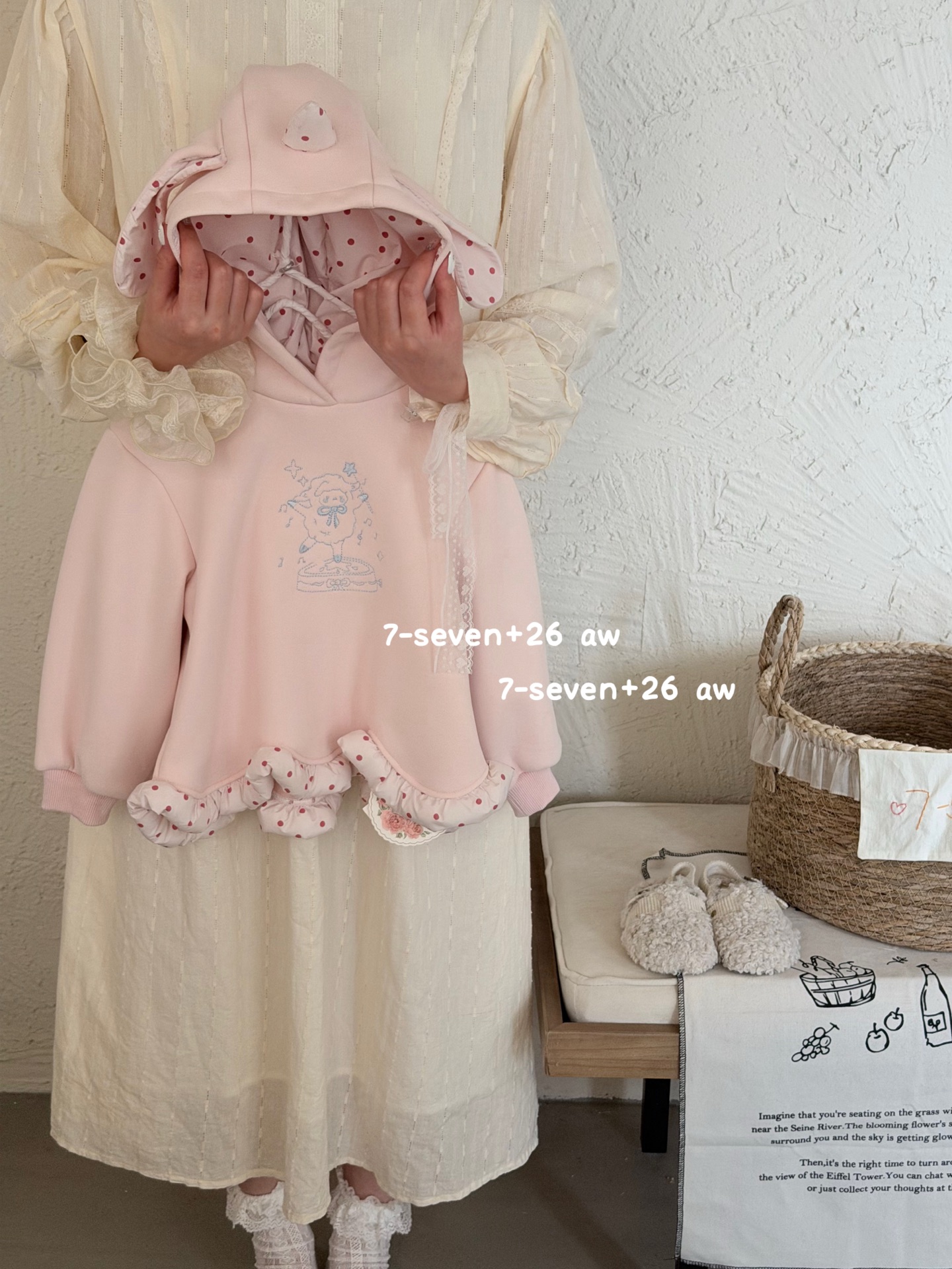 7-Seven - Hoodie hồng angle sheep 2001