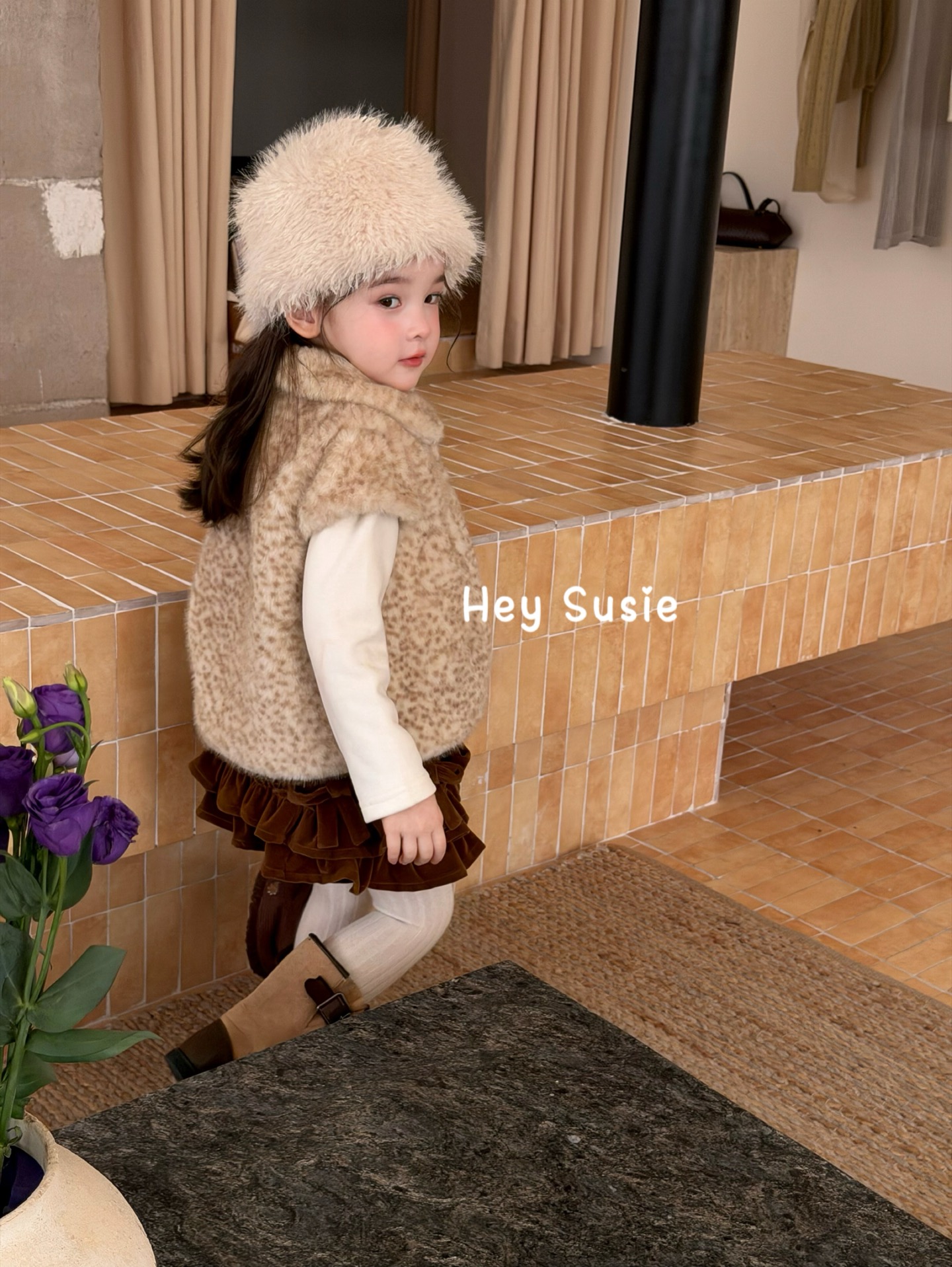 Hey Susie - Áo khoác da beo cute rabbit 17600