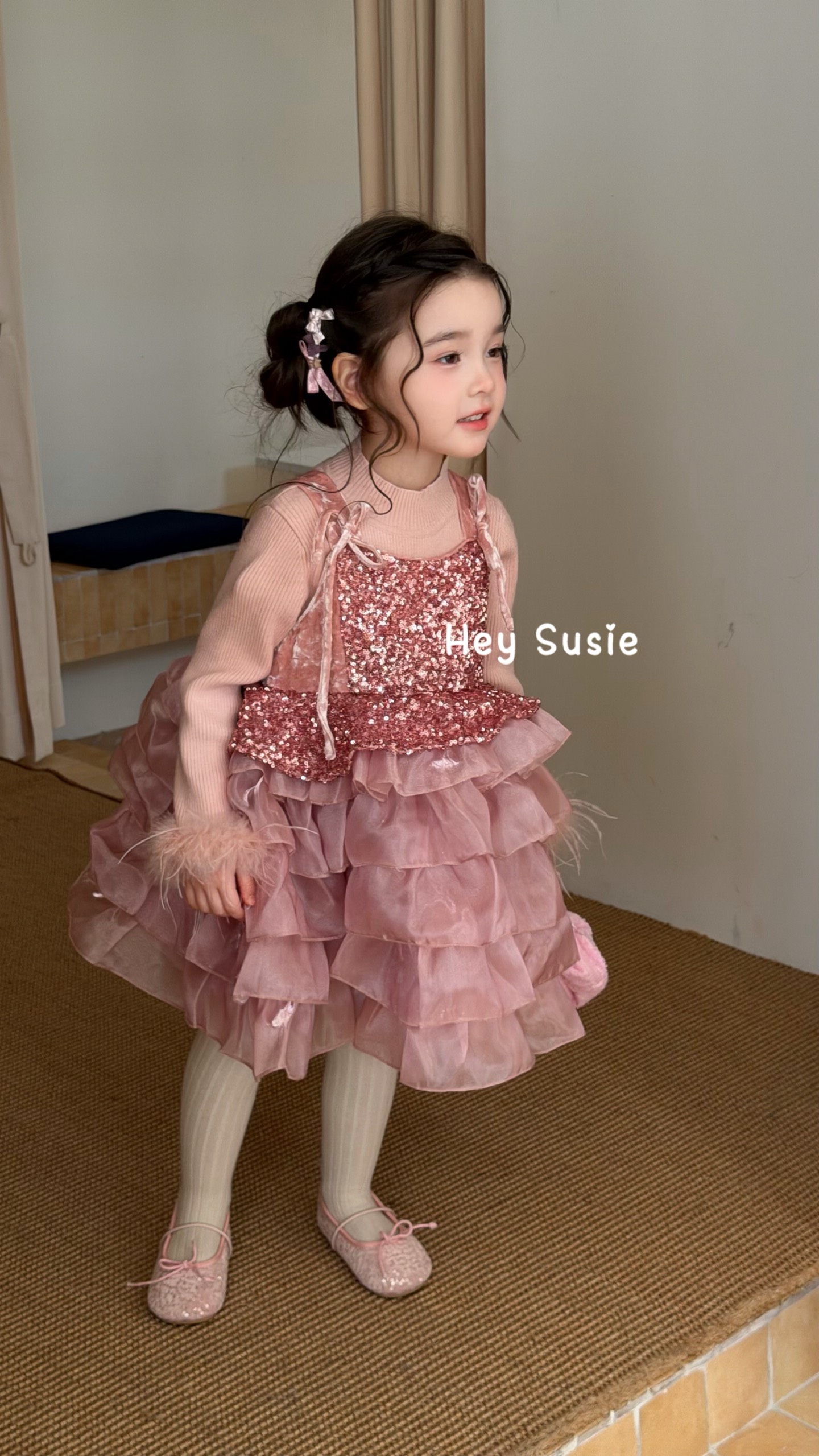 Hey Susie - Đầm hồng 5 tầng lấp lánh 17518
