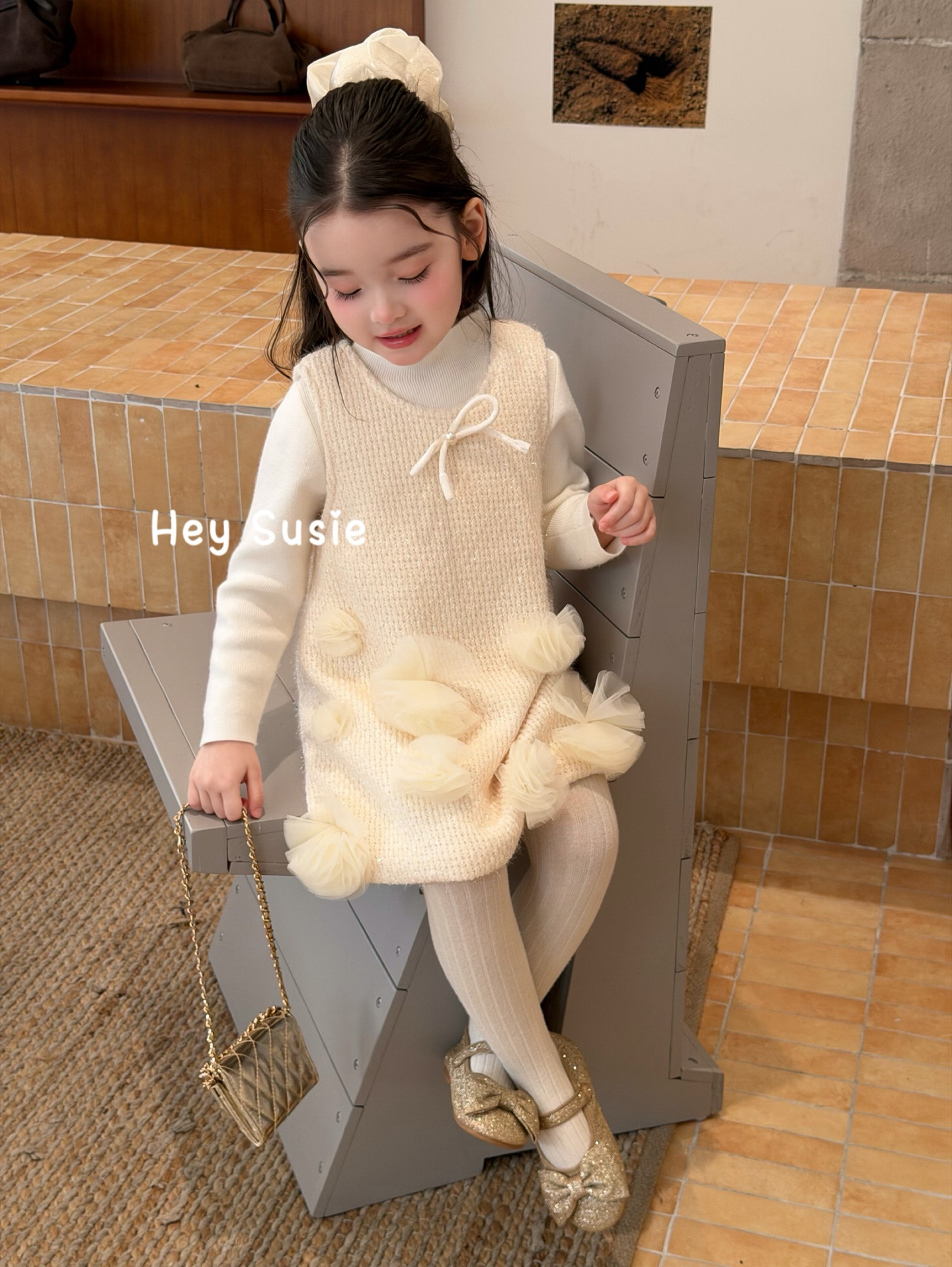 Hey Susie - Đầm vàng lấp lánh không tay 17560