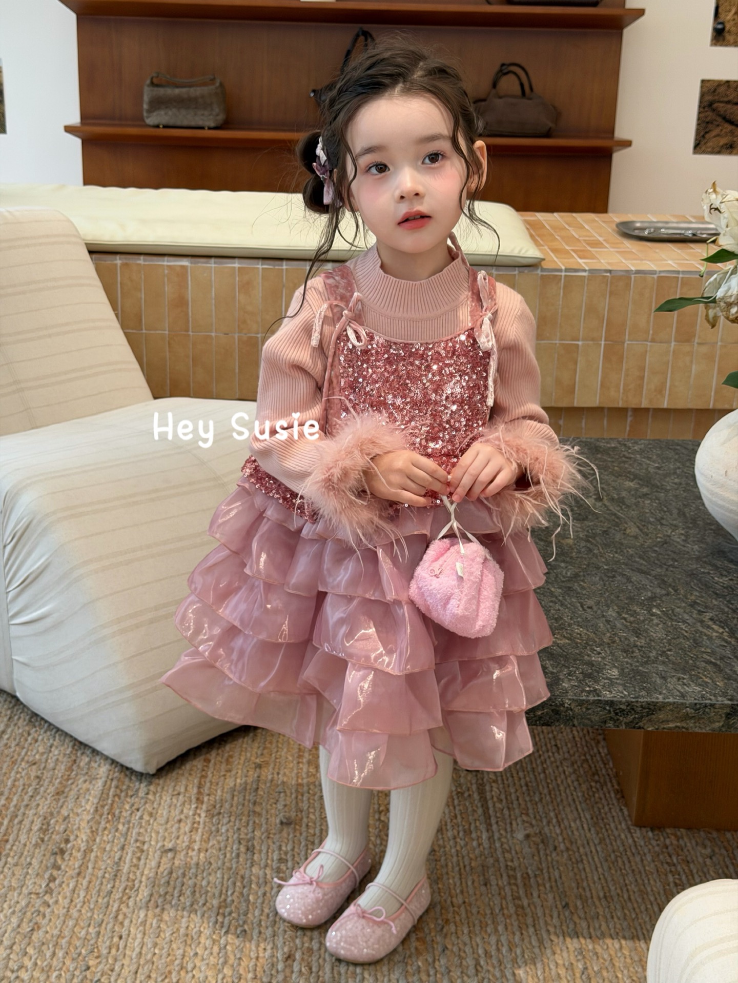 Hey Susie - Đầm hồng 5 tầng lấp lánh 17518