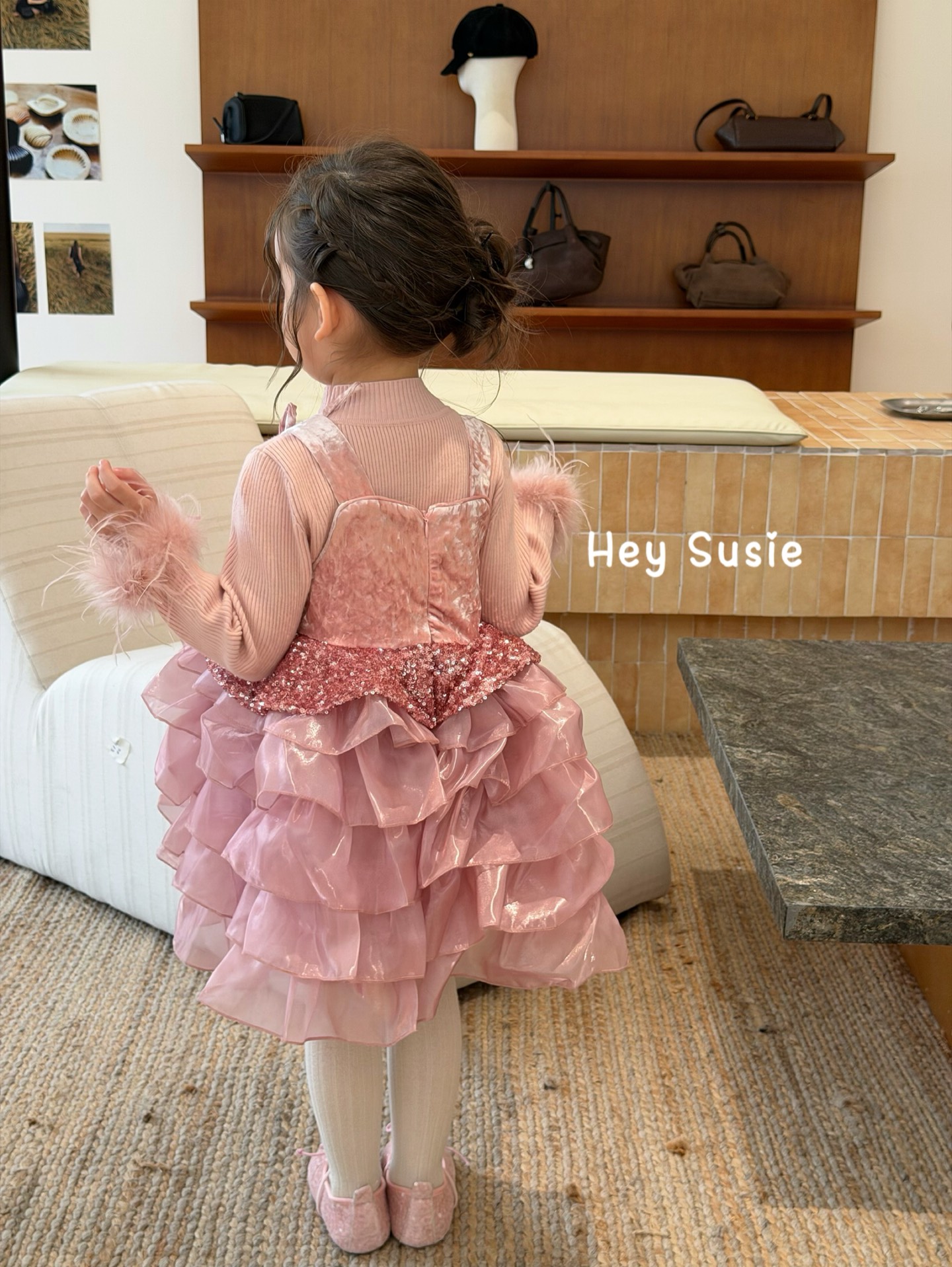 Hey Susie - Đầm hồng 5 tầng lấp lánh 17518