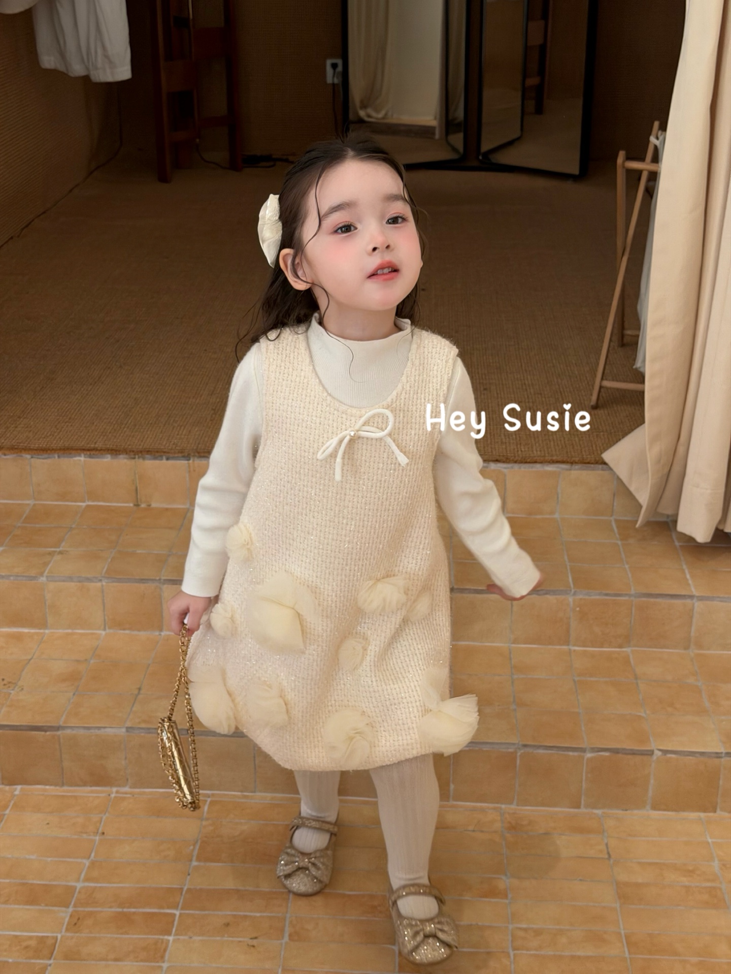 Hey Susie - Đầm vàng lấp lánh không tay 17560