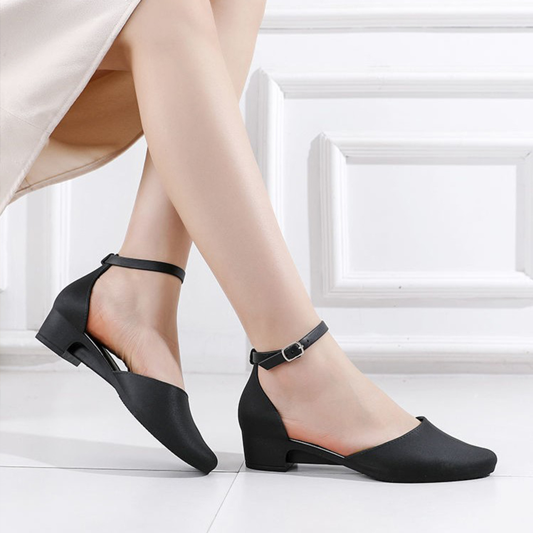 Stylish and Trendy Women Heeled Sandals VJY1