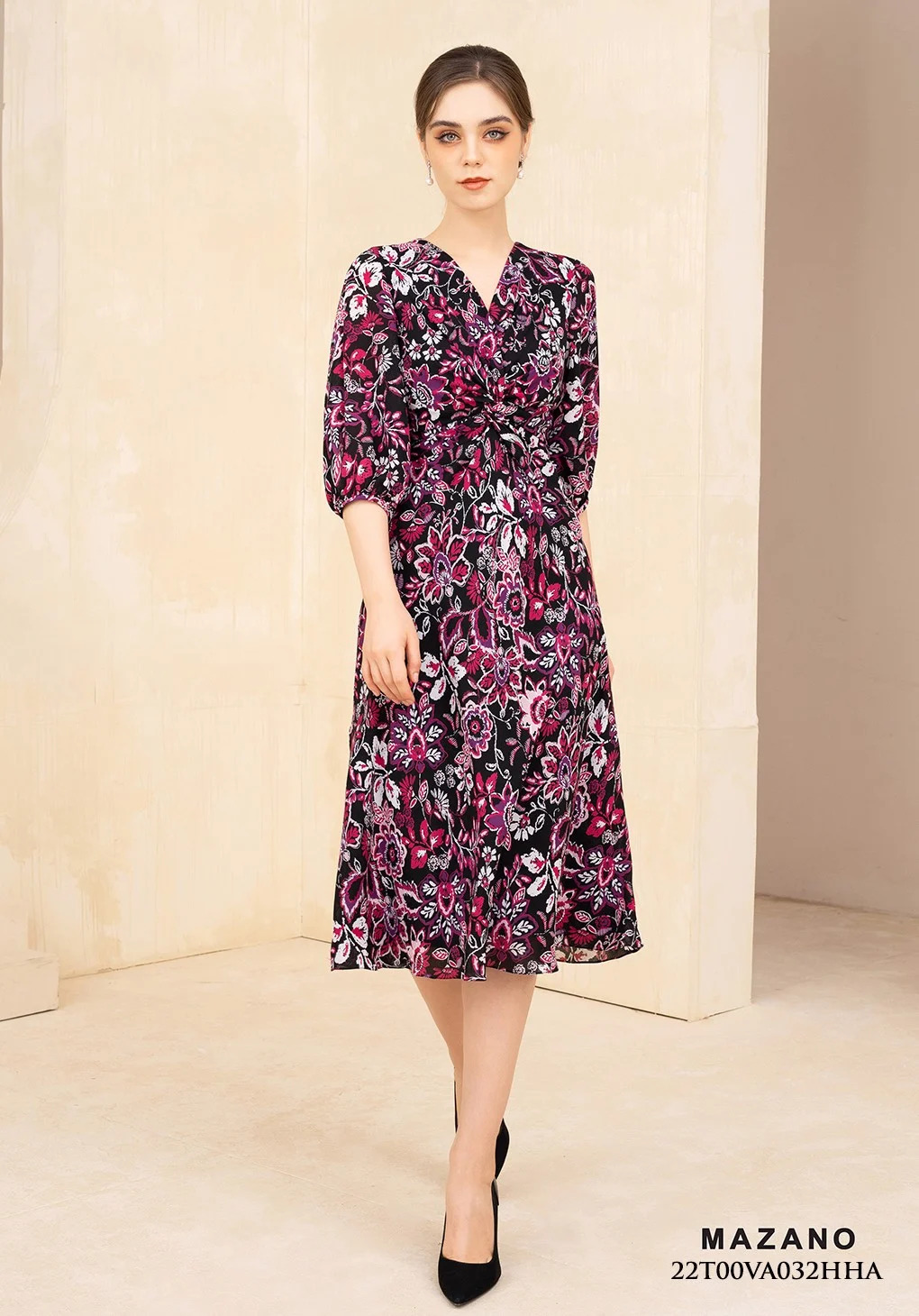 Đầm họa tiết xoắn ngực eo cao chân rủ