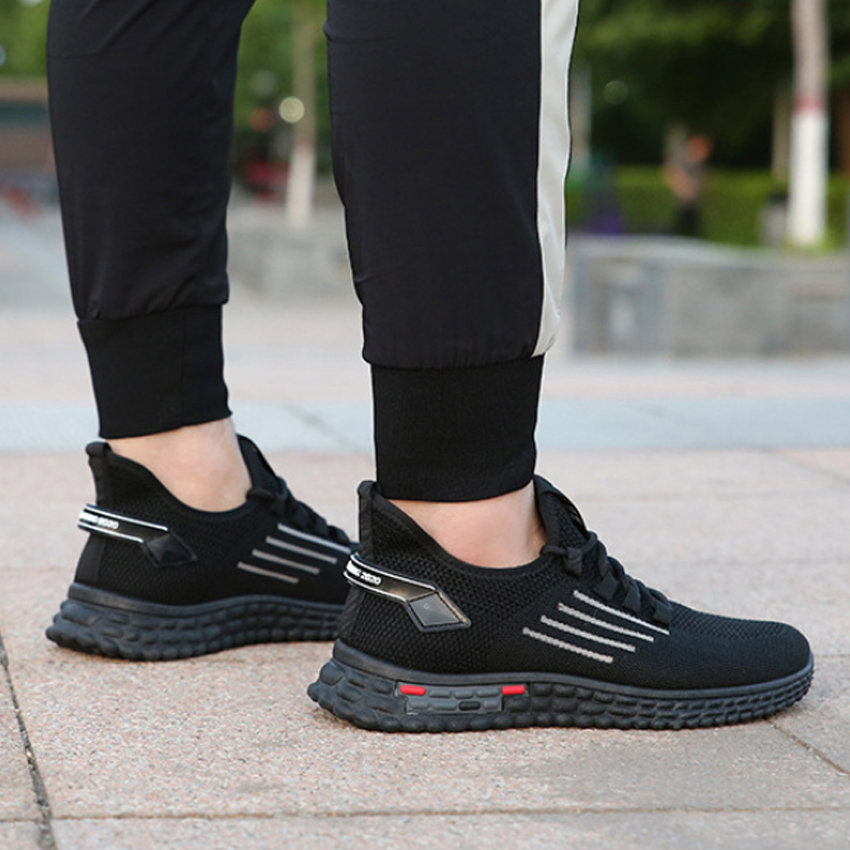 Men Sneakers YQ8