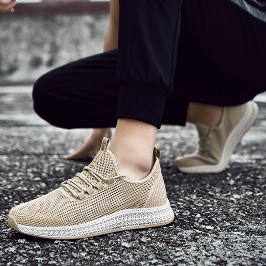Men Sneakers YQ4